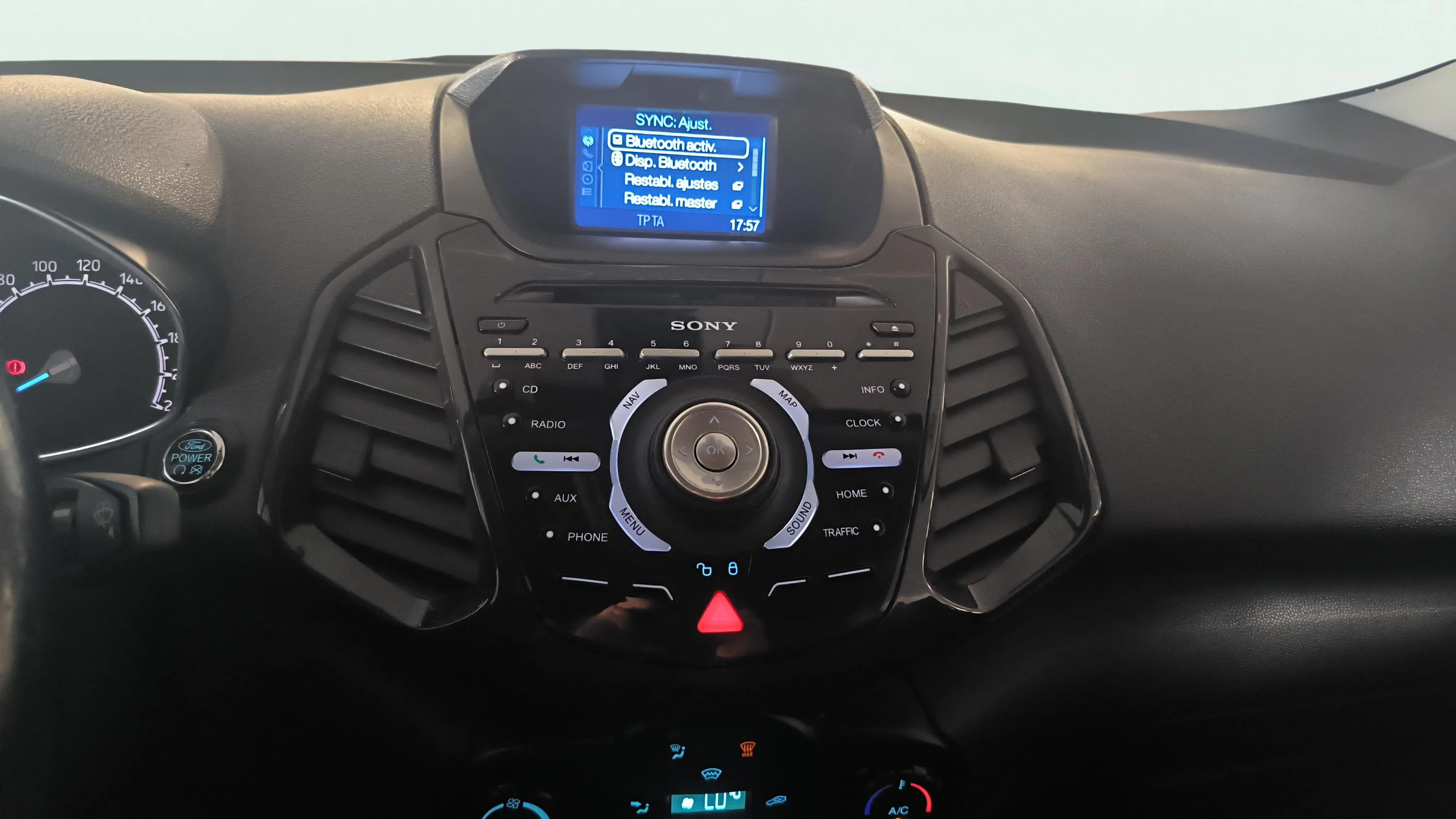 Ford EcoSport 1.0 EcoBoost Titanium - foto 23
