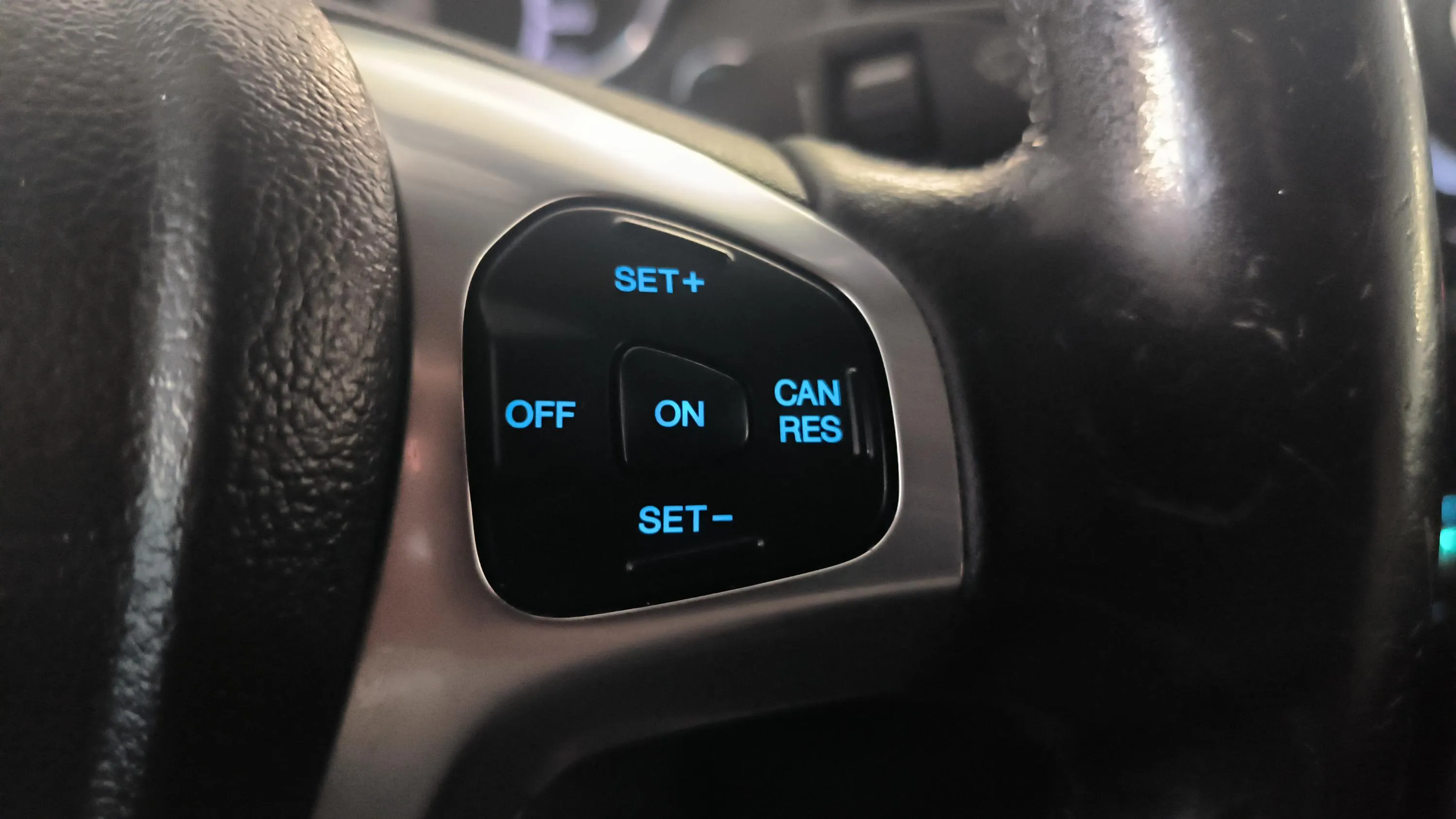 Ford EcoSport 1.0 EcoBoost Titanium - foto 18