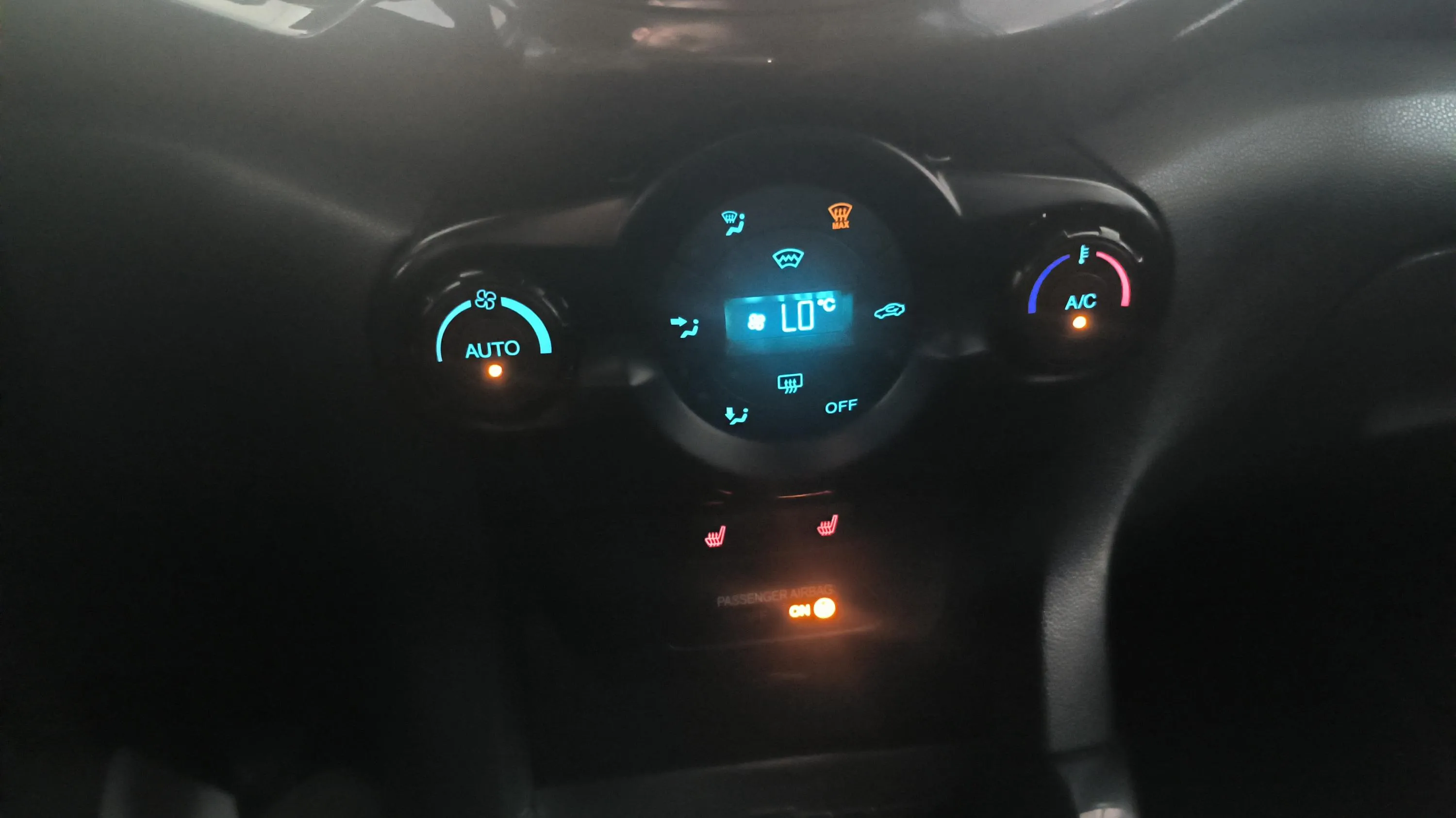 Ford EcoSport 1.0 EcoBoost Titanium - foto 24