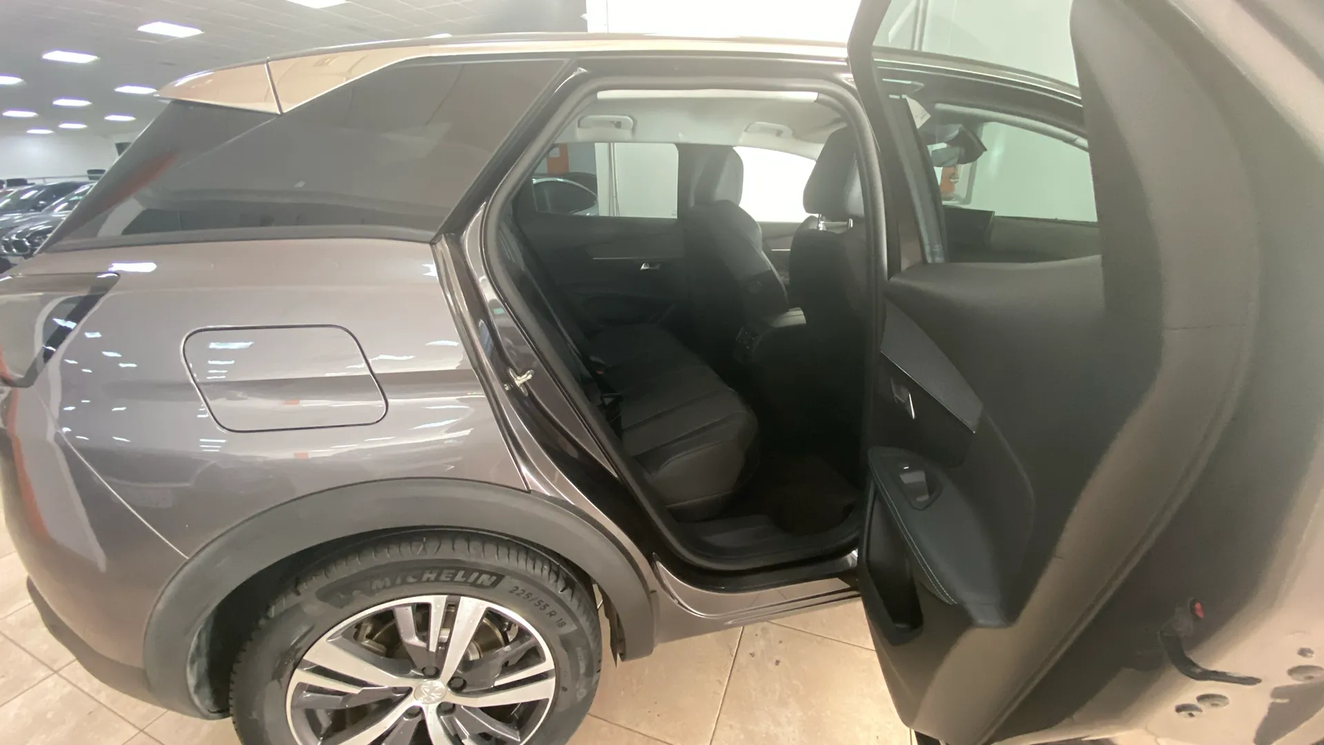 Peugeot 3008 180 e-EAT8 Allure Pack - foto 10