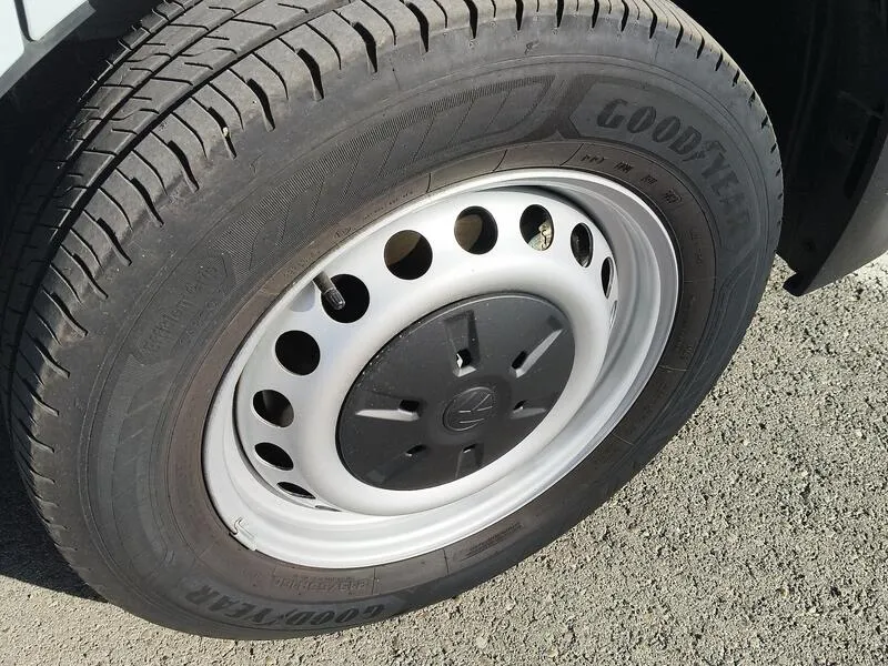 Volkswagen Transporter 2.0 TDI - foto 38