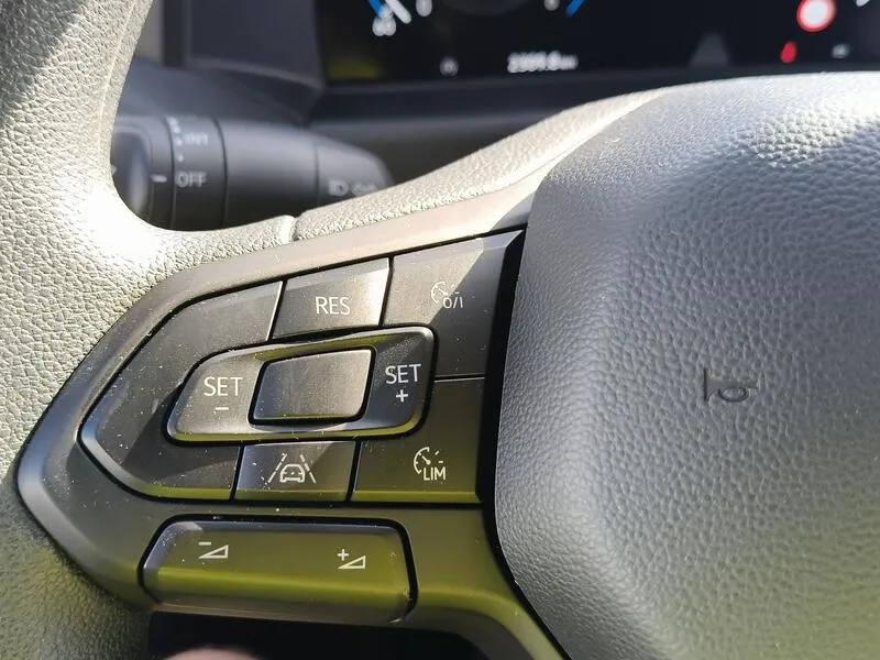 Volkswagen Transporter 2.0 TDI - foto 26