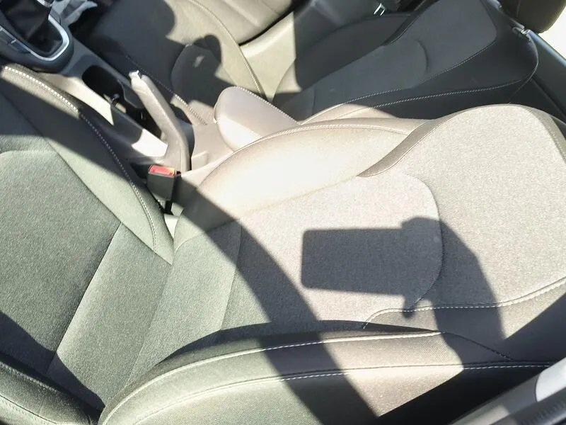 Hyundai i30 1.5 DPI Klass SLX - foto 30