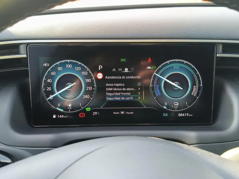 Hyundai Tucson 1.6 T-GDi PHEV Maxx 4x4 - foto 17