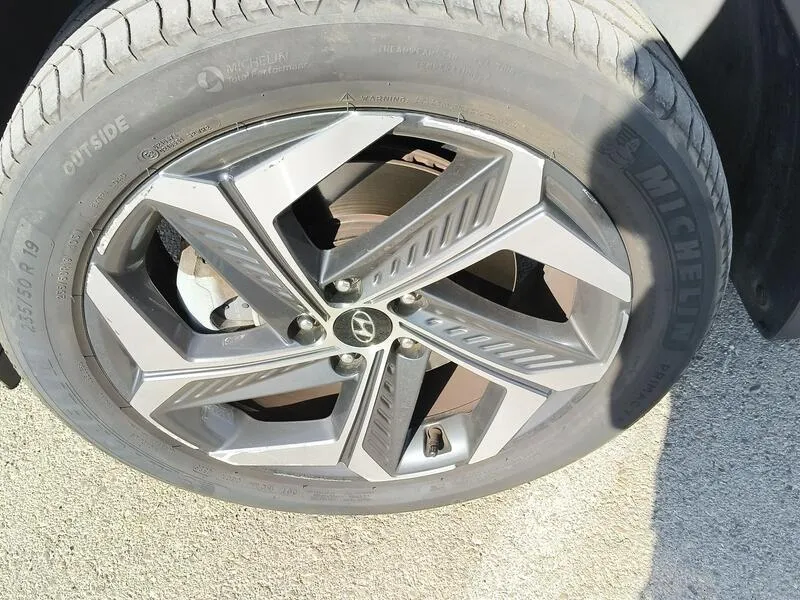 Hyundai Tucson 1.6 T-GDi PHEV Maxx 4x4 - foto 42