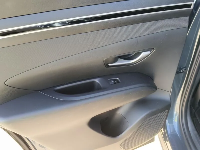 Hyundai Tucson 1.6 T-GDi PHEV Maxx 4x4 - foto 32