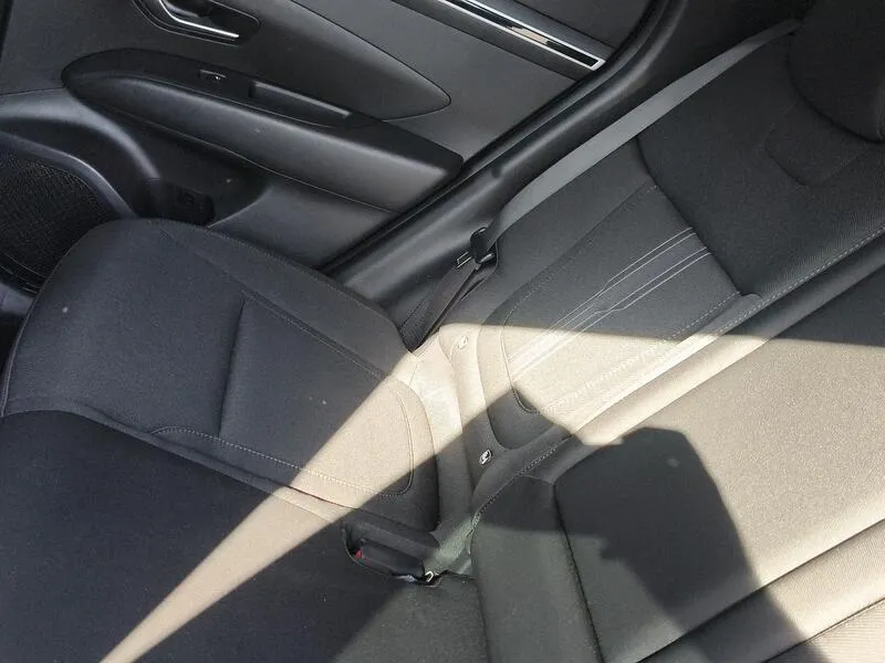 Hyundai Tucson 1.6 T-GDi PHEV Maxx 4x4 - foto 30