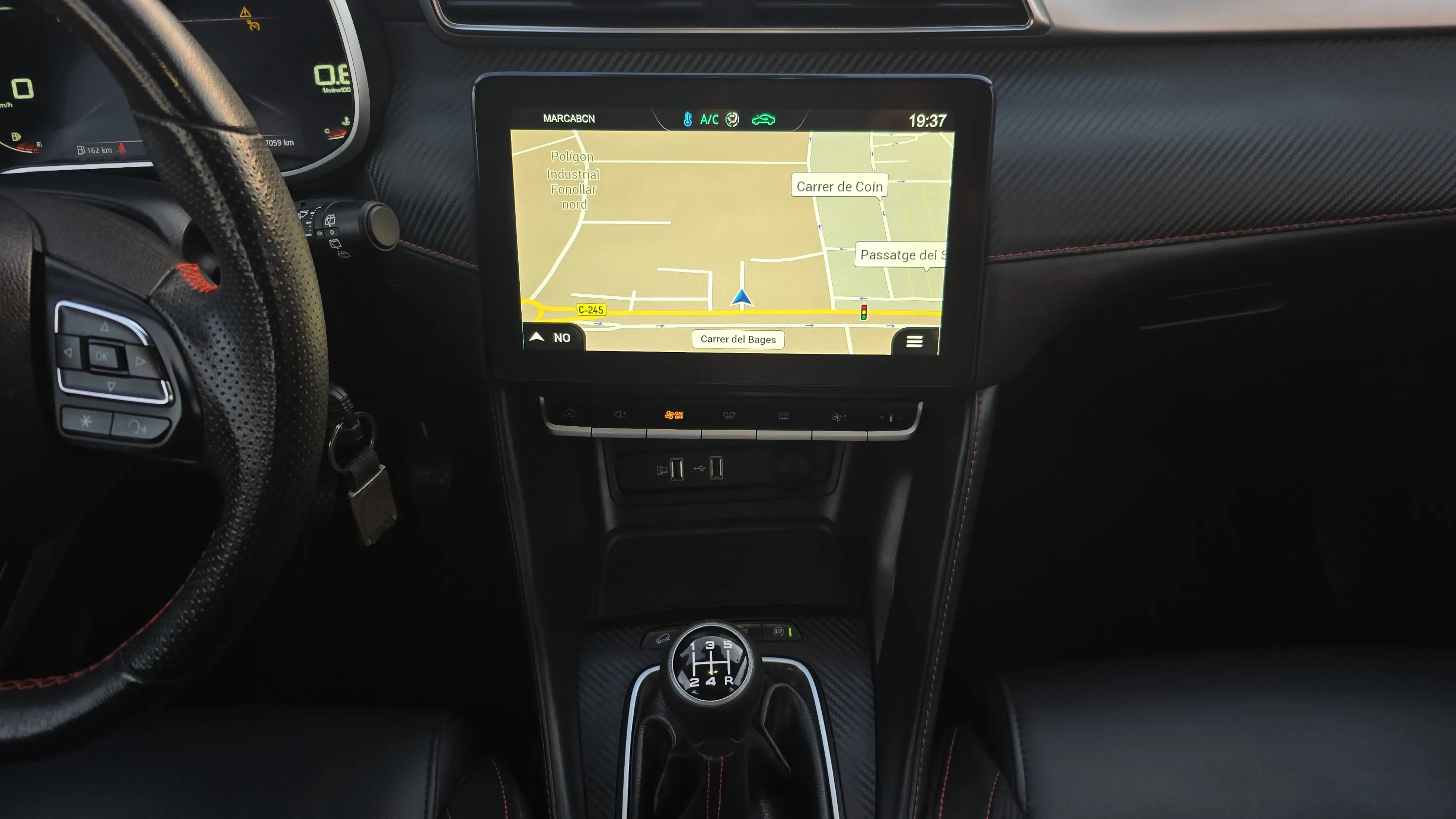 MG ZS 1.5 Luxury - foto 10