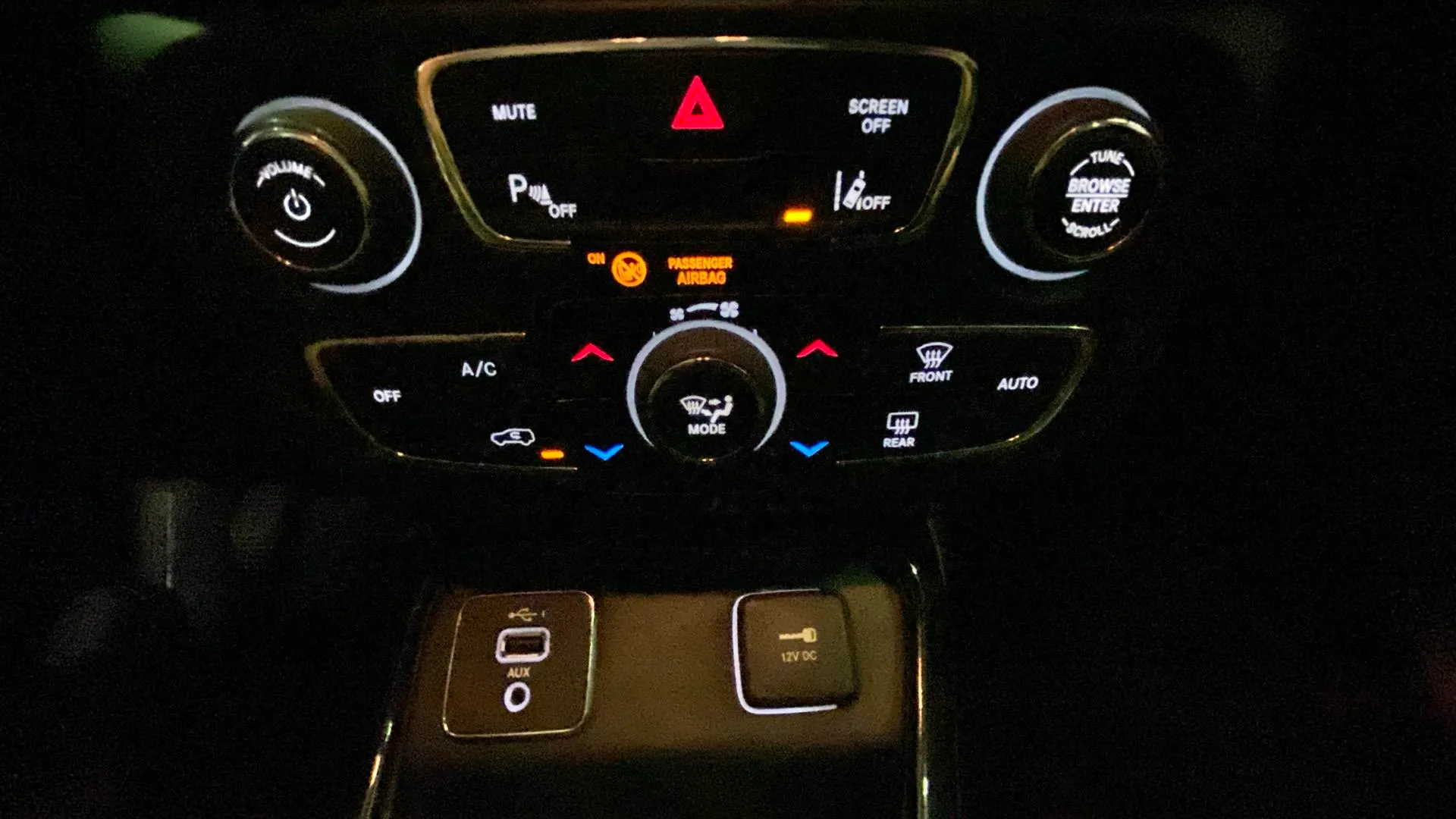 Jeep Compass 1.4 Mair Limited 4x2 - foto 29
