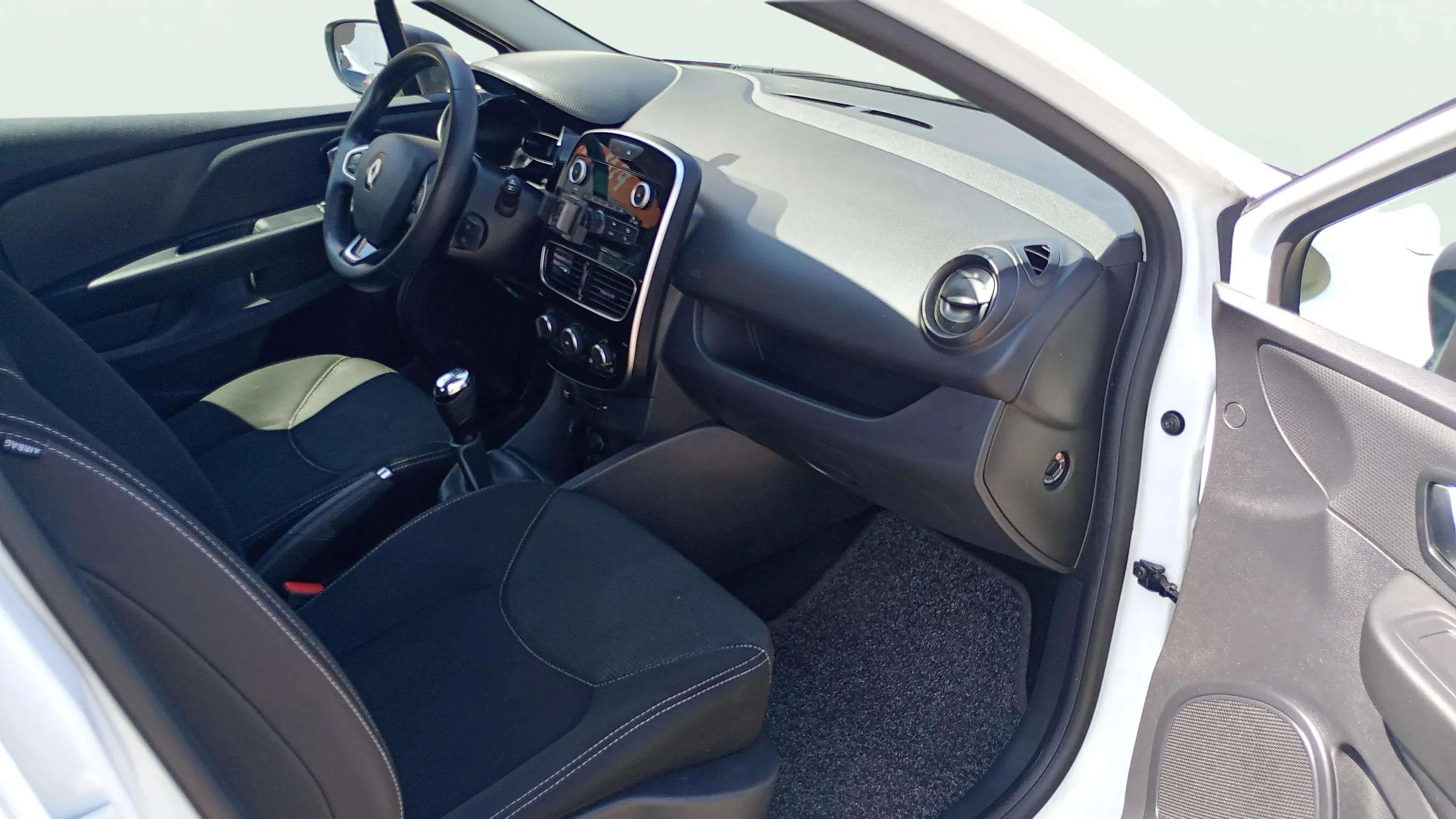 Renault Clio Life 1.2 16v - foto 13