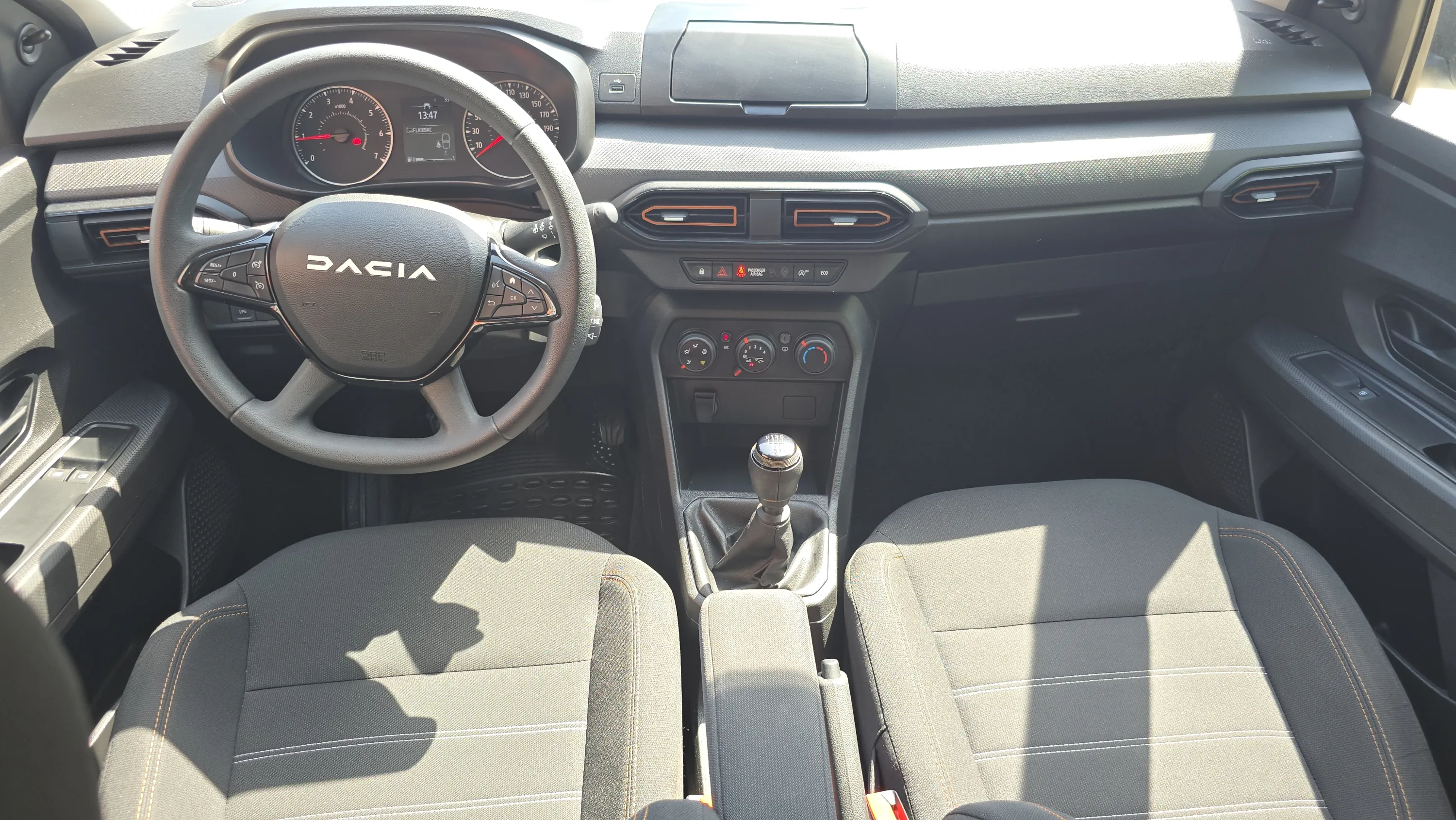 Dacia Sandero Stepway Essential ECO-G - foto 9