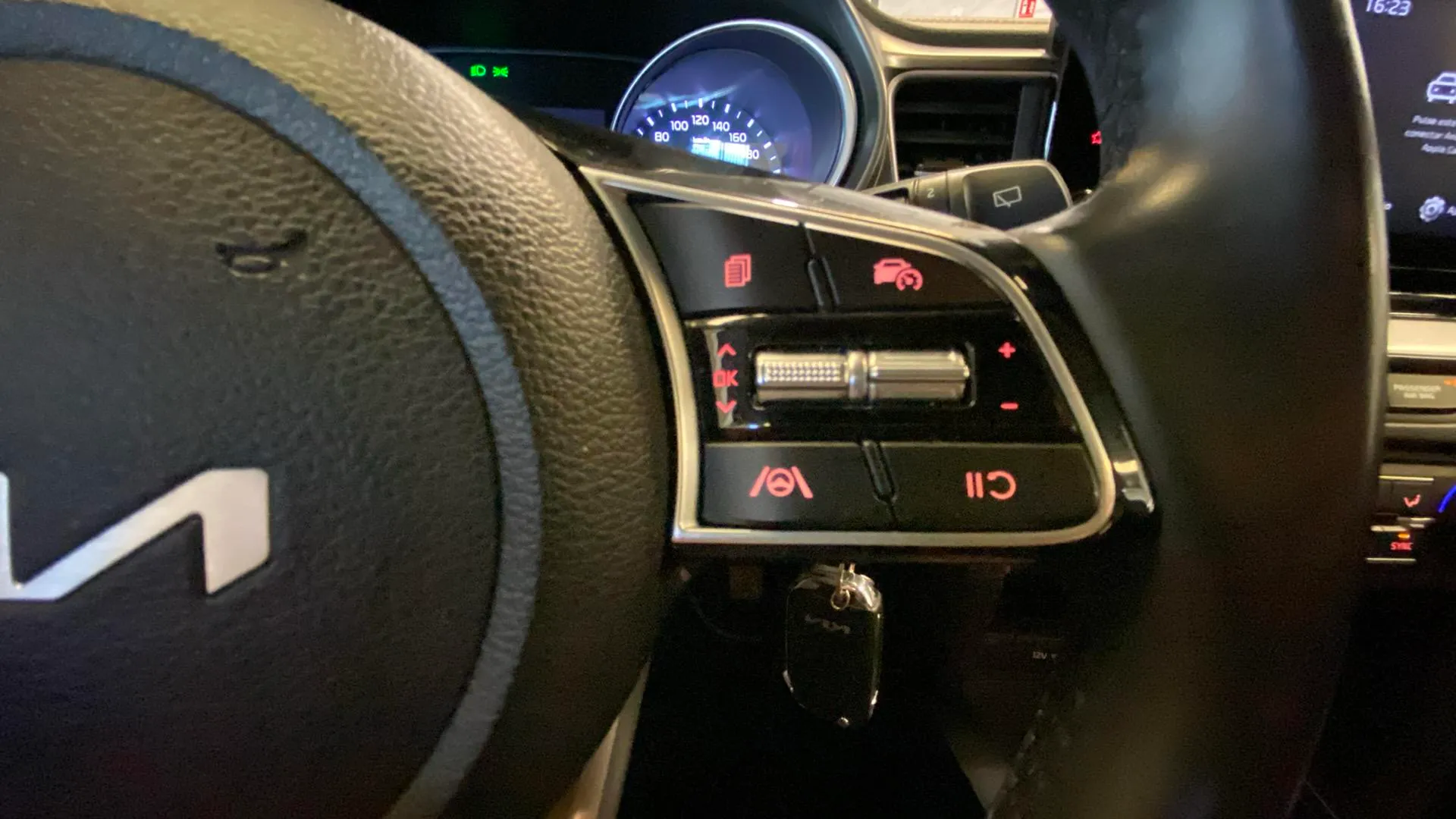 Kia XCeed 1.6 MHEV iMT Drive - foto 19
