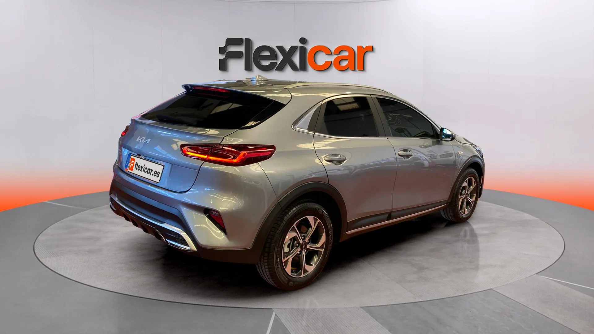 Kia XCeed 1.6 MHEV iMT Drive - foto 7