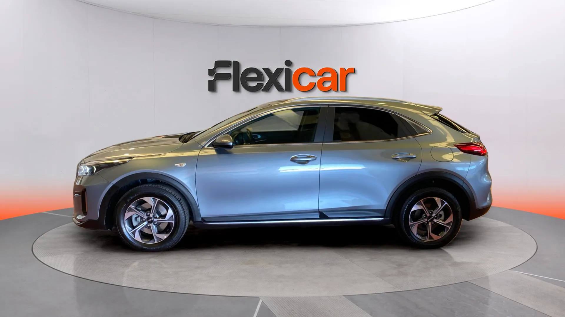 Kia XCeed 1.6 MHEV iMT Drive - foto 4