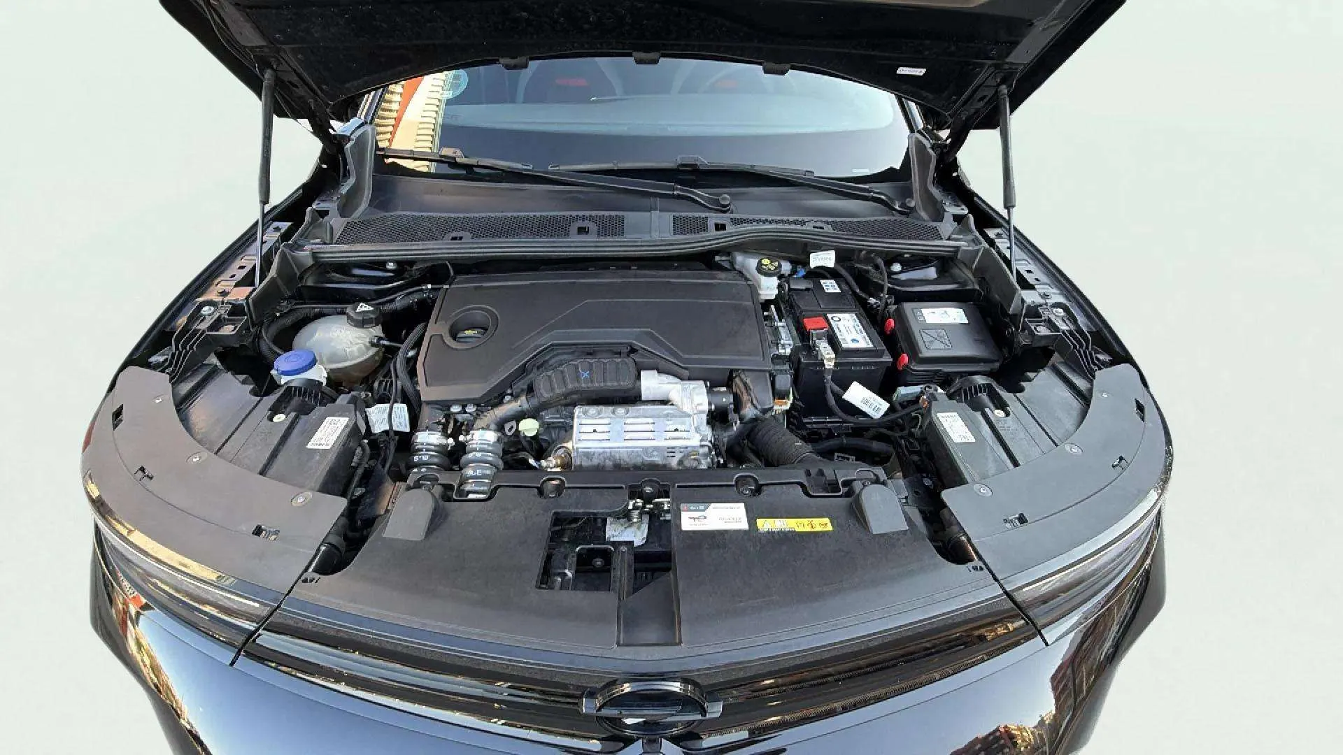 Opel Mokka 1.2 T GS - foto 19