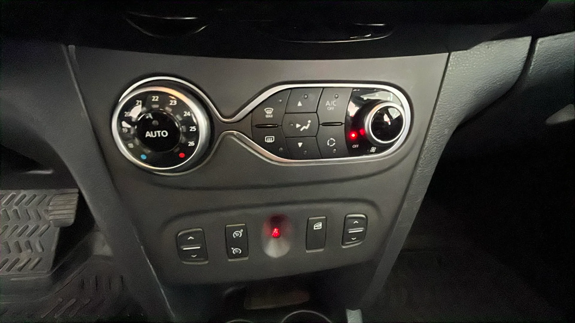 Dacia Sandero Stepway Essential ECO-G - foto 26
