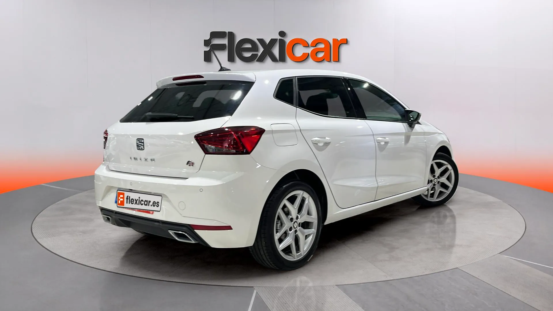 SEAT Ibiza 1.0 TSI FR - foto 8