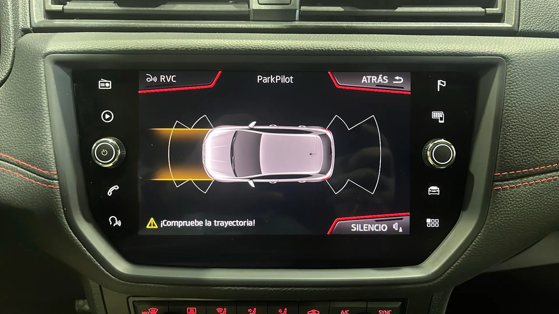 SEAT Ibiza 1.0 TSI FR - foto 24