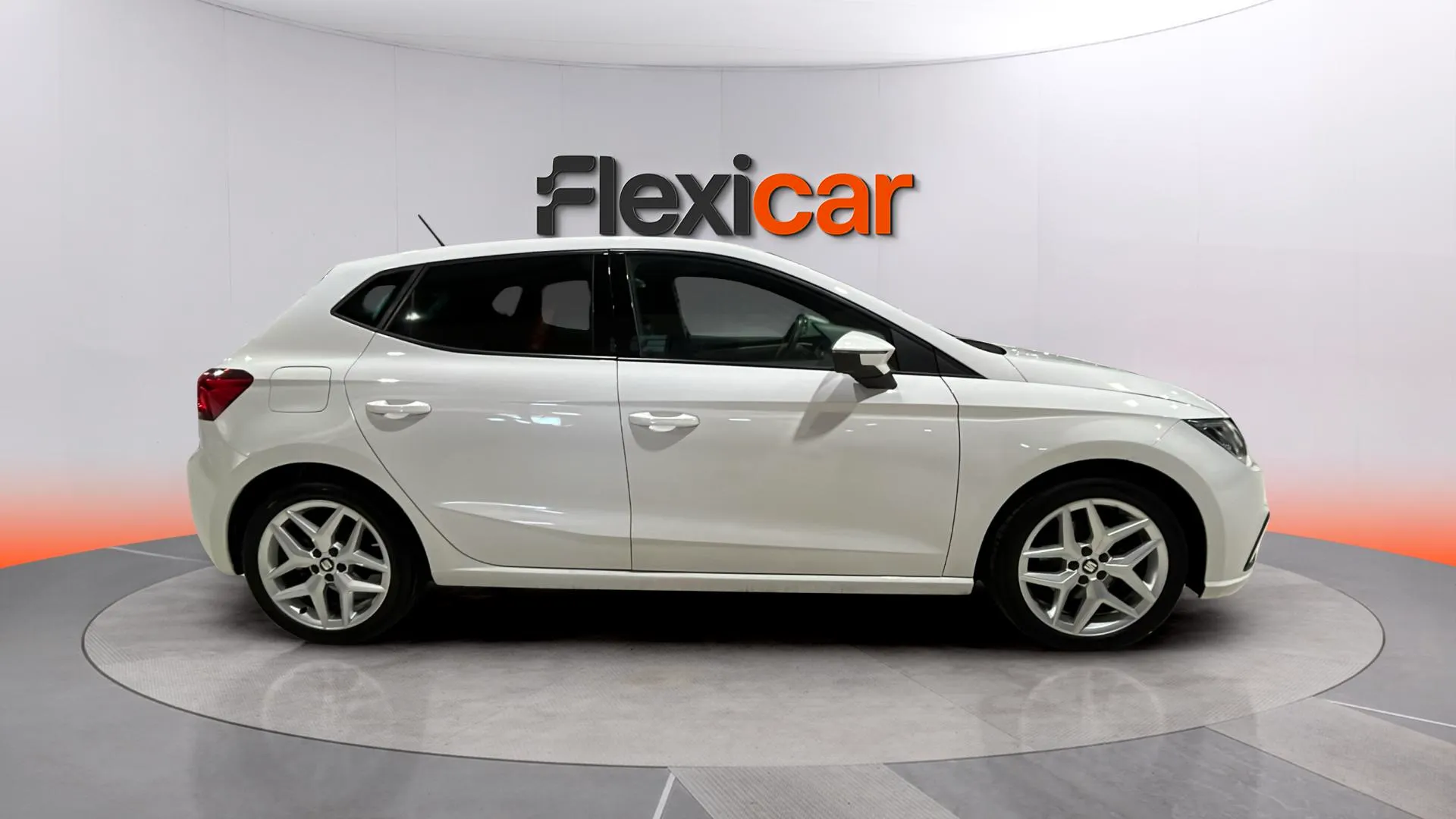 SEAT Ibiza 1.0 TSI FR - foto 5