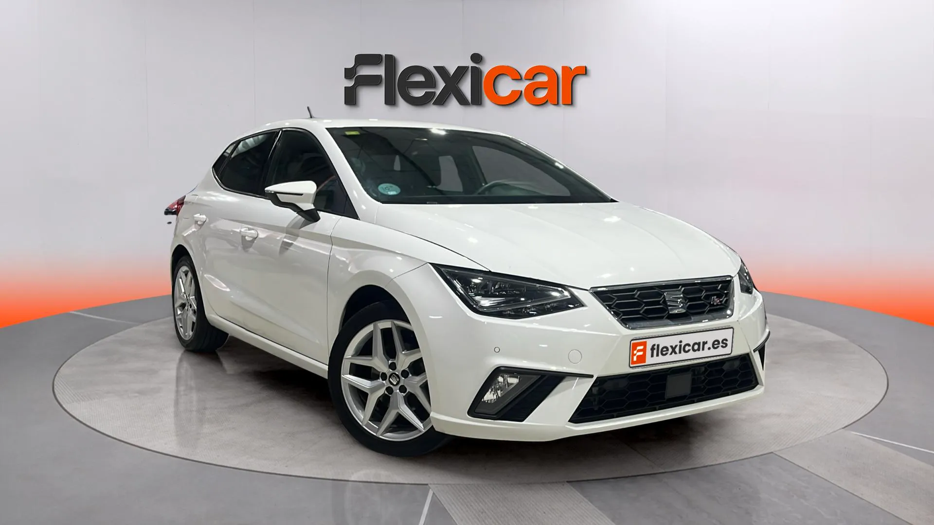 SEAT Ibiza 1.0 TSI FR - foto 1