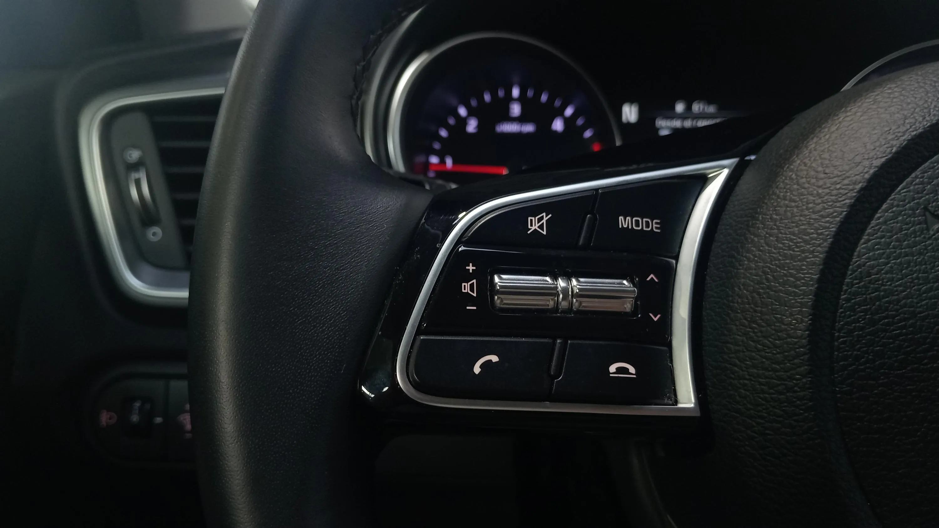 Kia Ceed 1.6 MHEV iMT Concept - foto 20