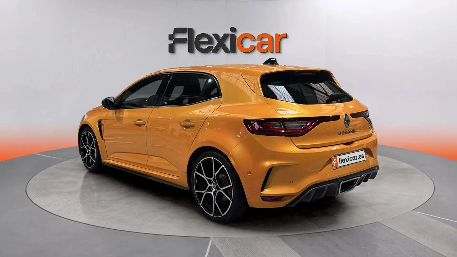 Renault Mégane RS Trophy TCe GPF EDC- 18 - foto 5