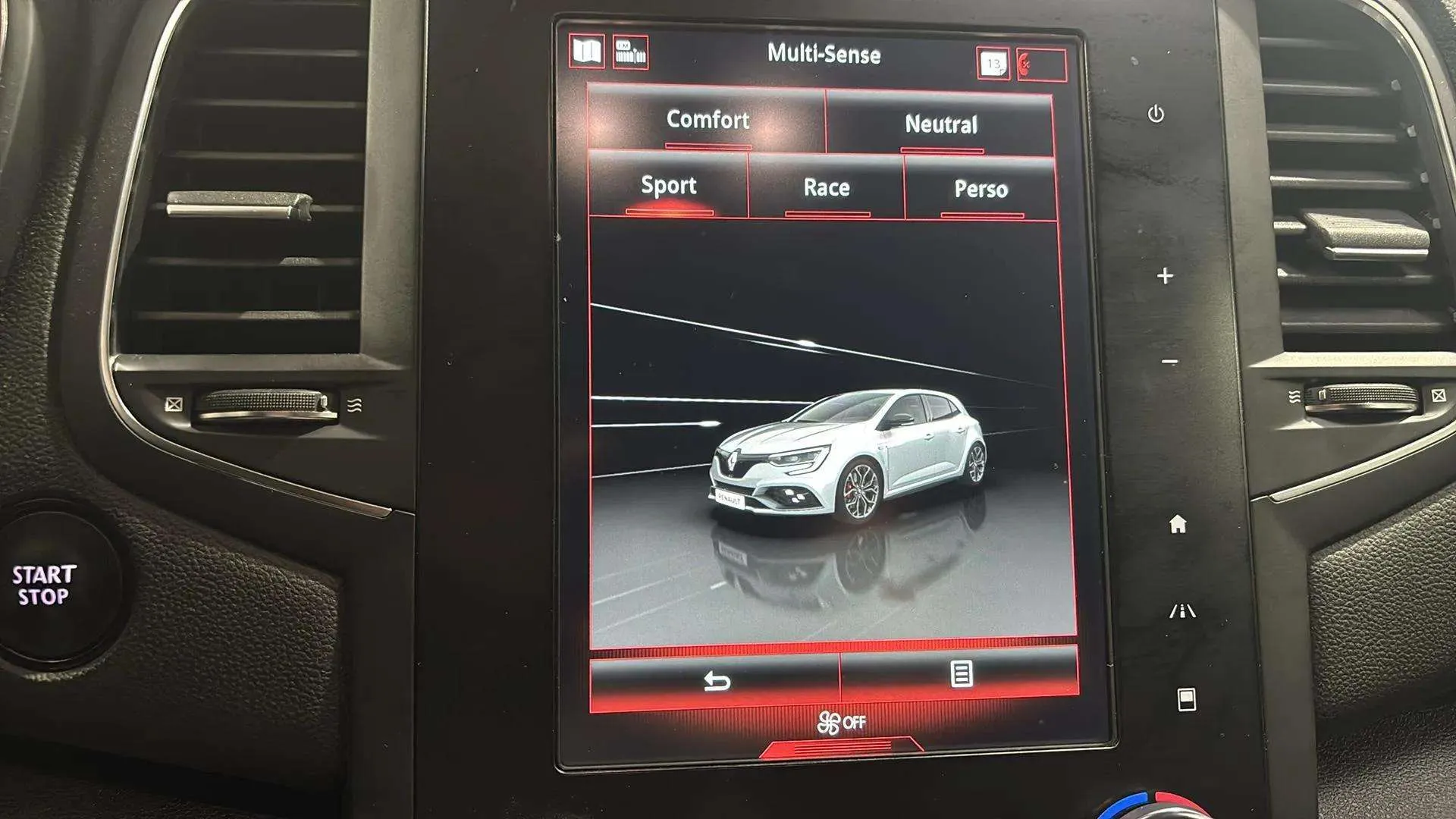 Renault Mégane RS Trophy TCe GPF EDC- 18 - foto 17