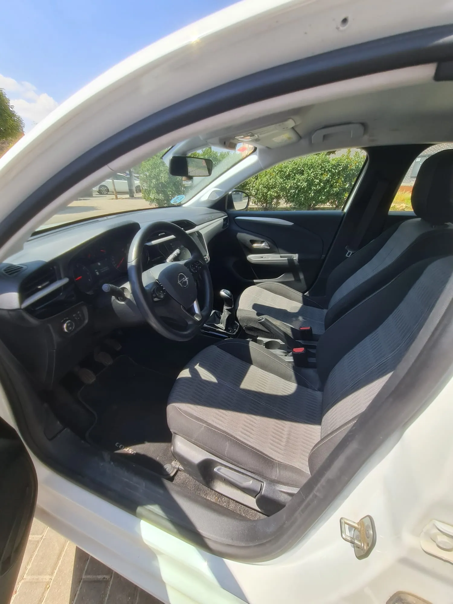Opel Corsa 1.2 XEL Edition - foto 10