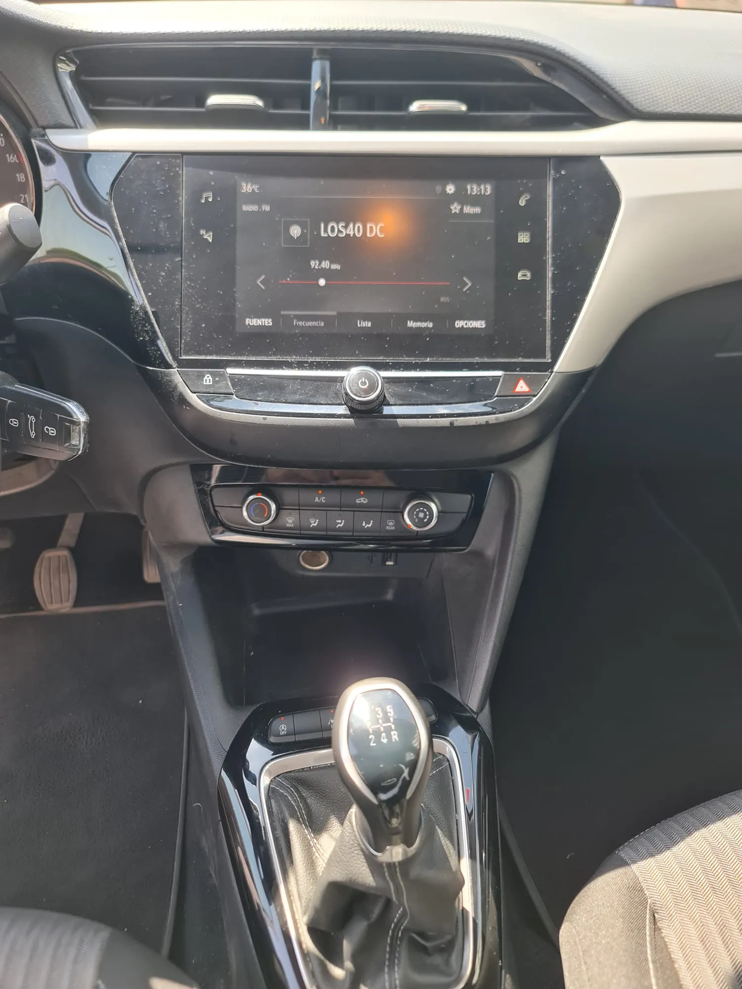 Opel Corsa 1.2 XEL Edition - foto 8
