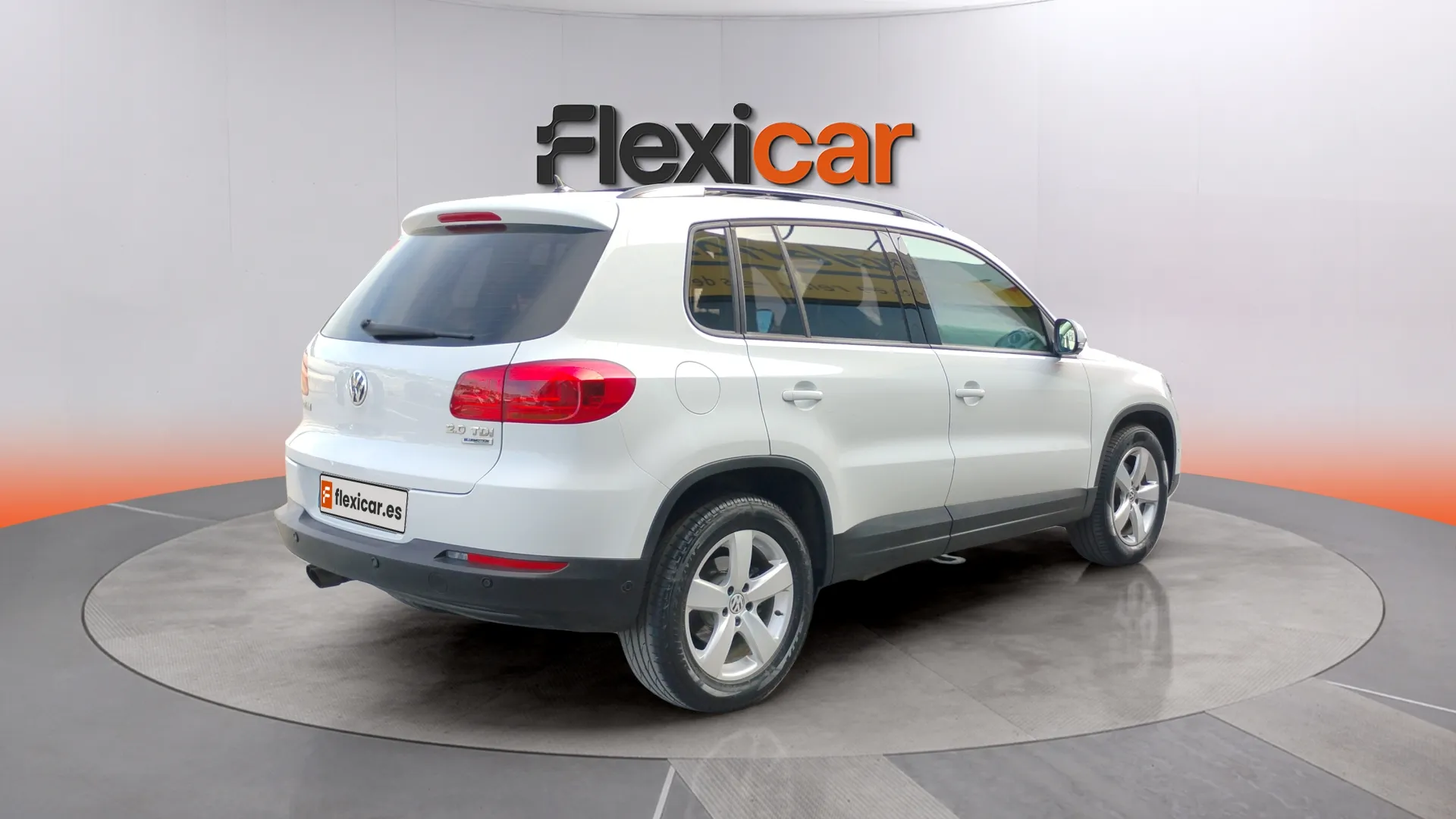 Volkswagen Tiguan T1 2.0 TDI BMT 4x2 - foto 3