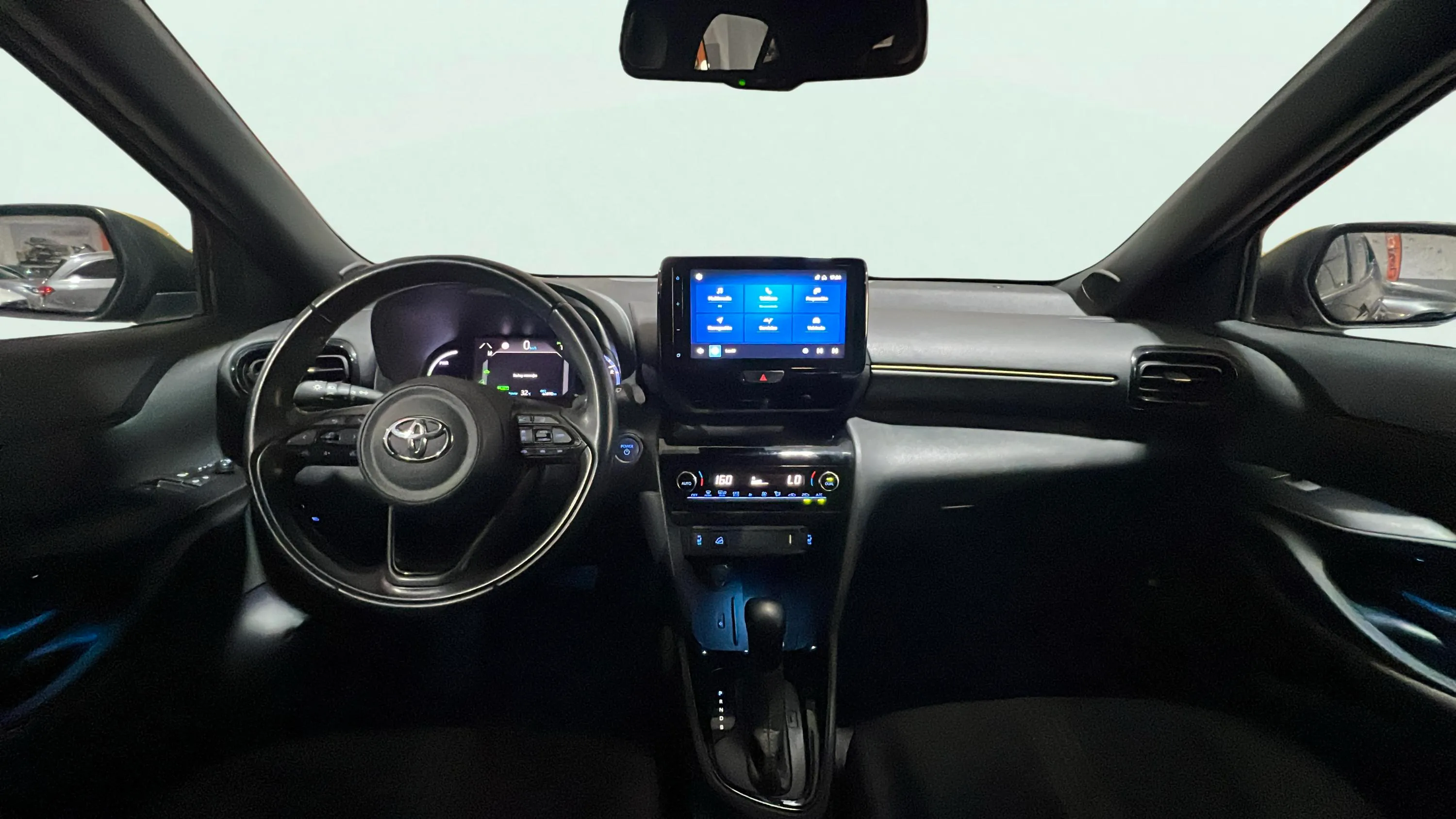 Toyota Yaris Cross 1.5 120H Adventure - foto 10