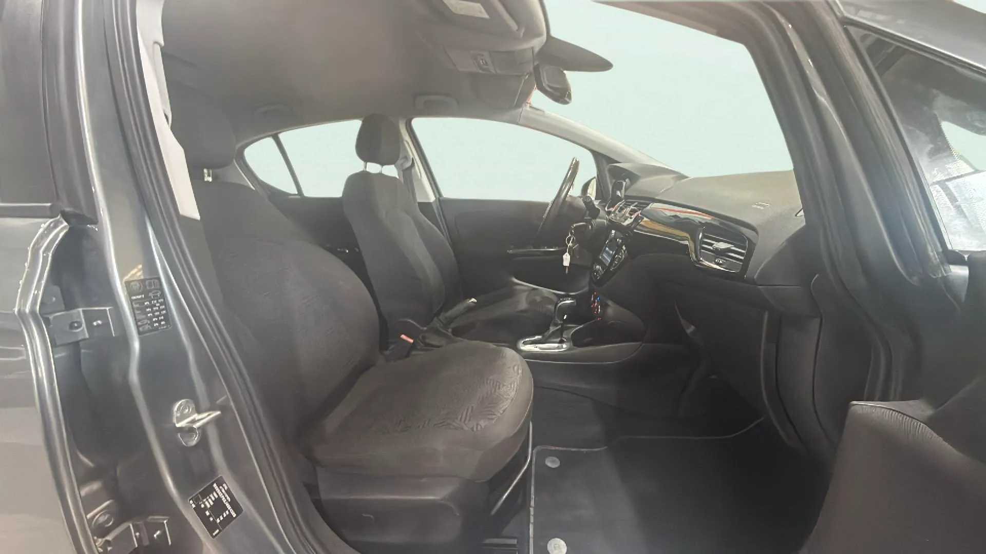 Opel Corsa 1.4 Selective Easytronic - foto 13
