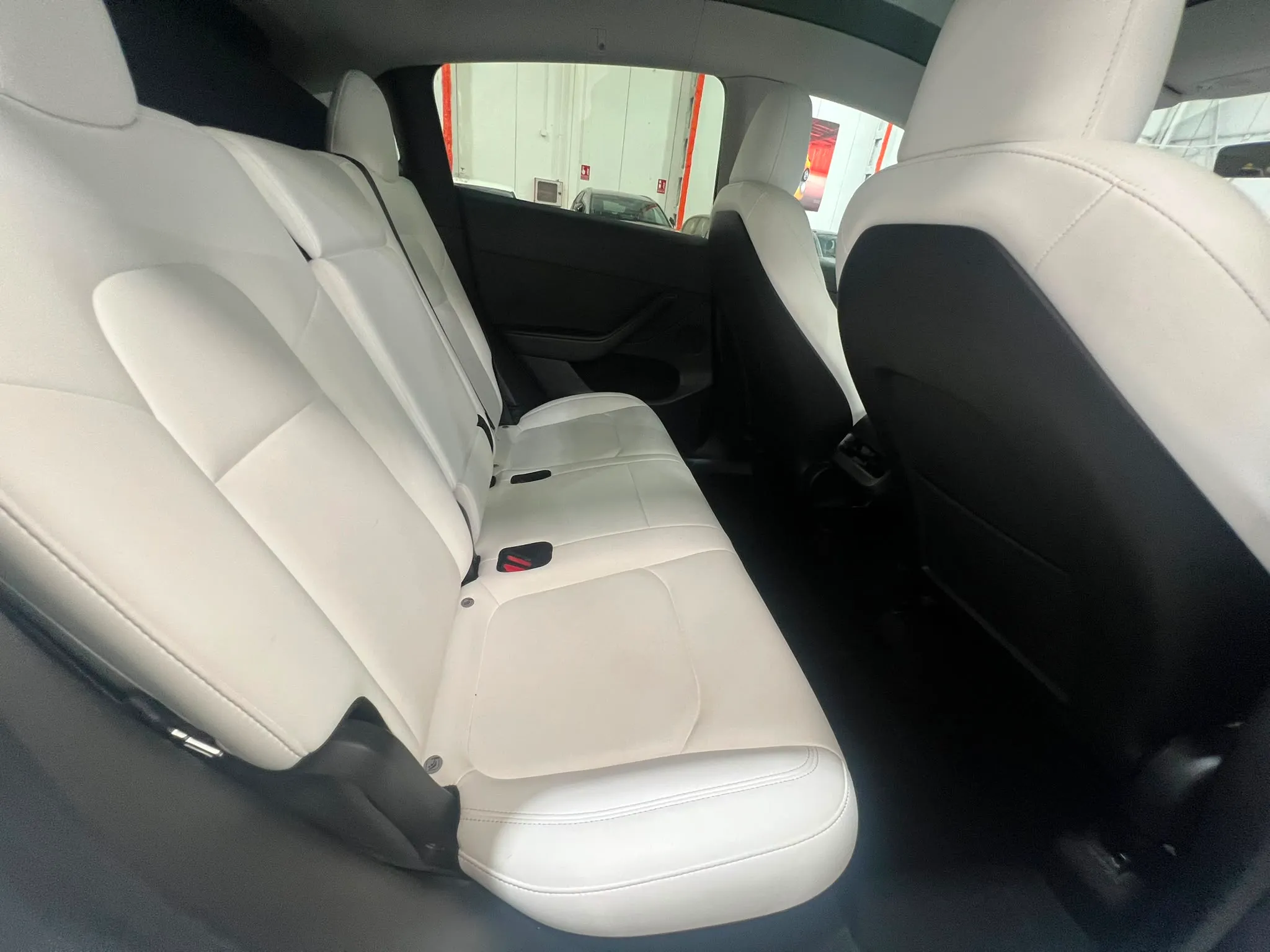 Tesla Model Y Tracción Trasera RWD - foto 13