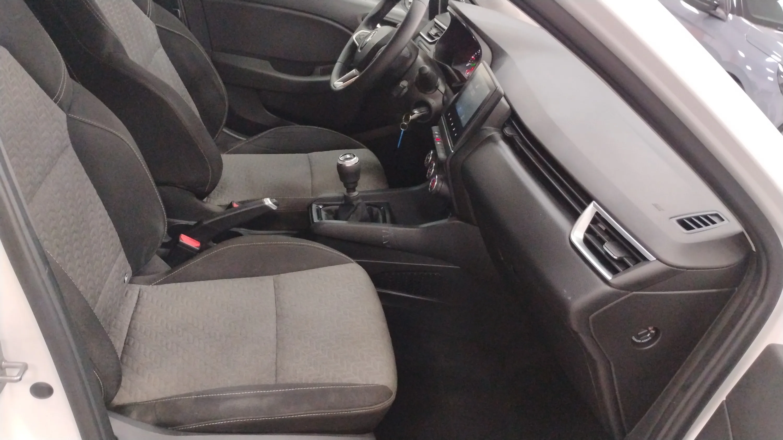 Renault Clio Evolution TCe 90 - foto 20