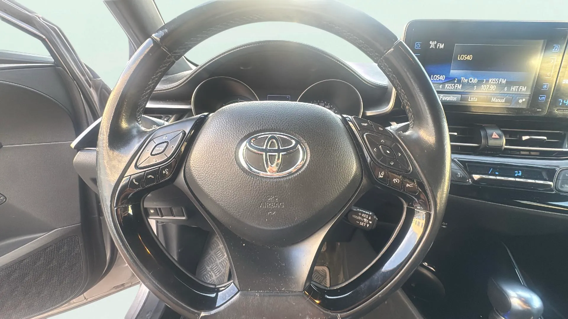 Toyota C-HR 1.8 125H Active - foto 9