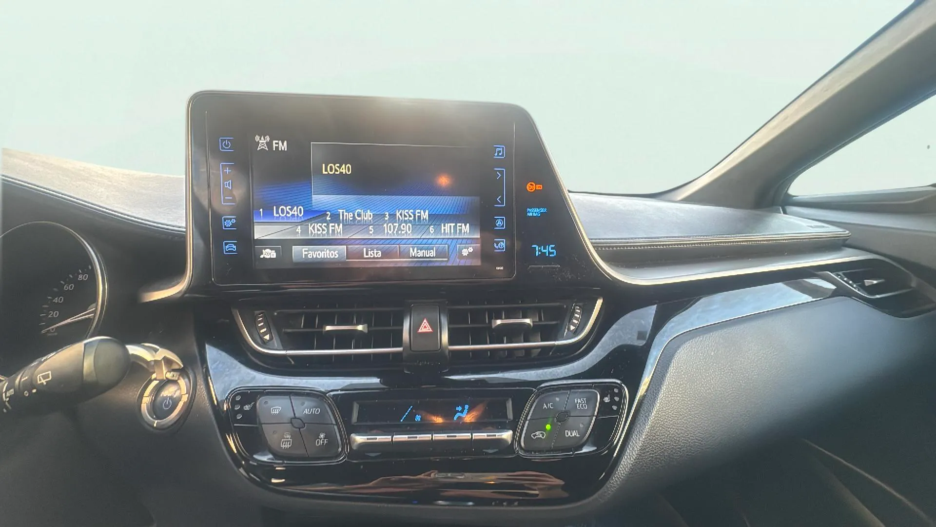 Toyota C-HR 1.8 125H Active - foto 12