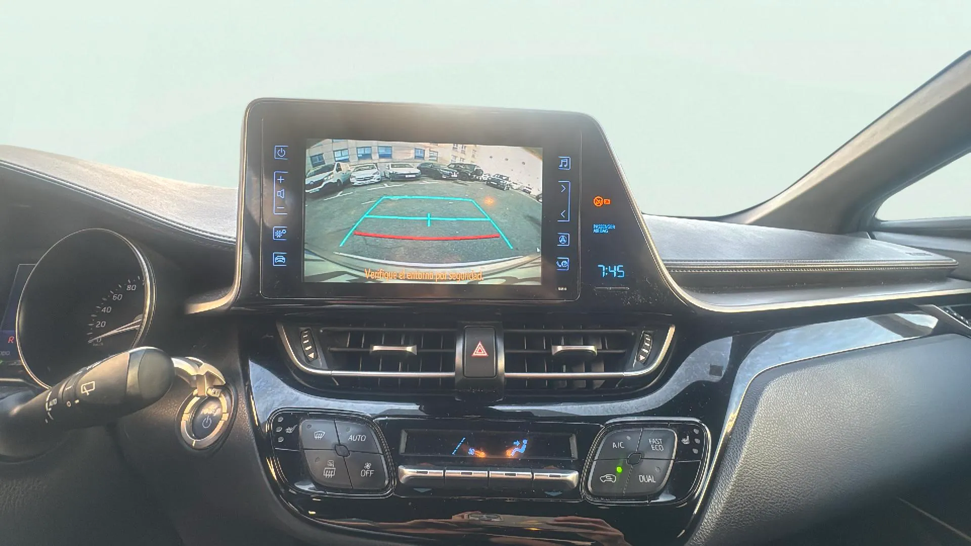 Toyota C-HR 1.8 125H Active - foto 13