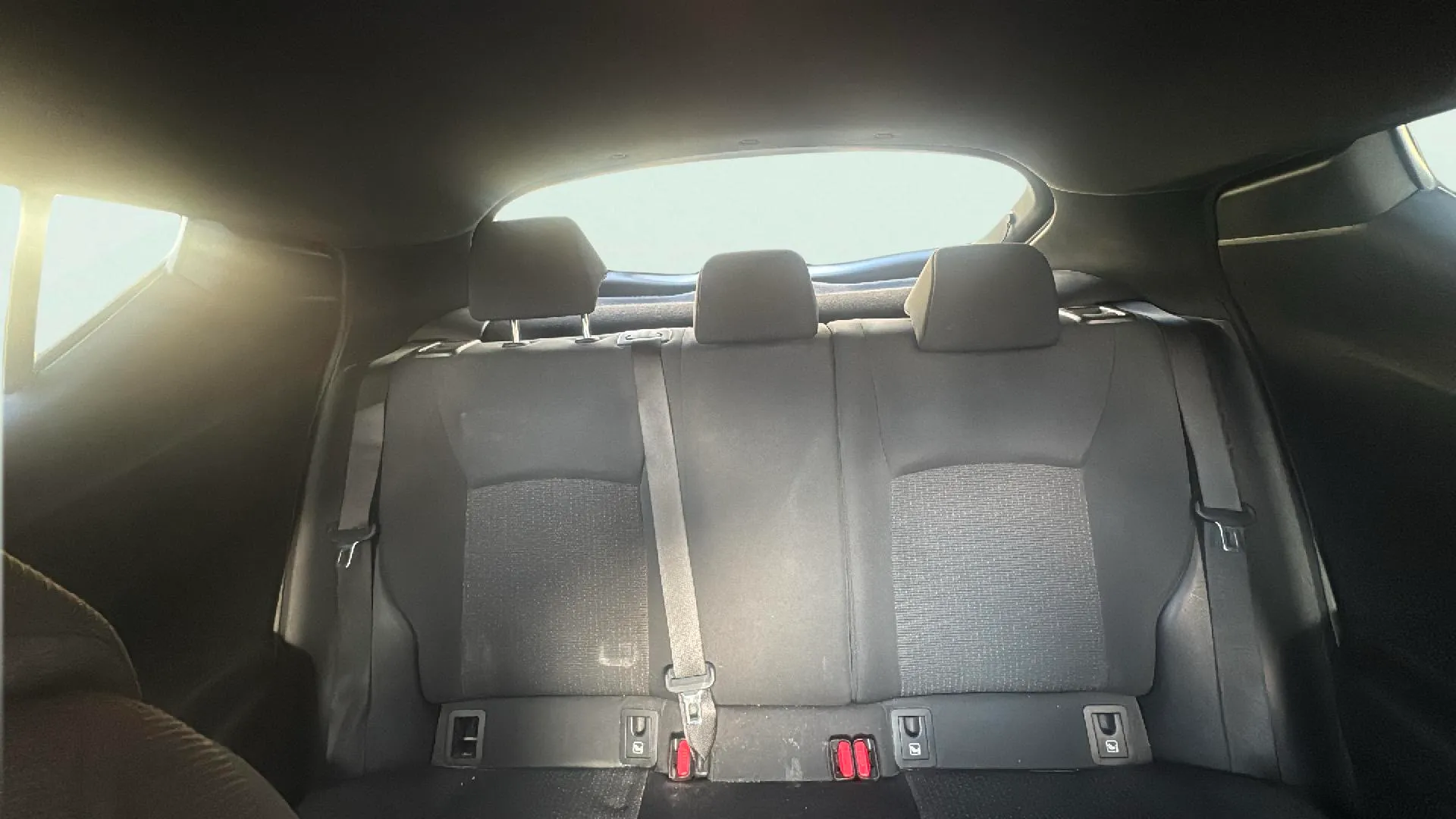 Toyota C-HR 1.8 125H Active - foto 15