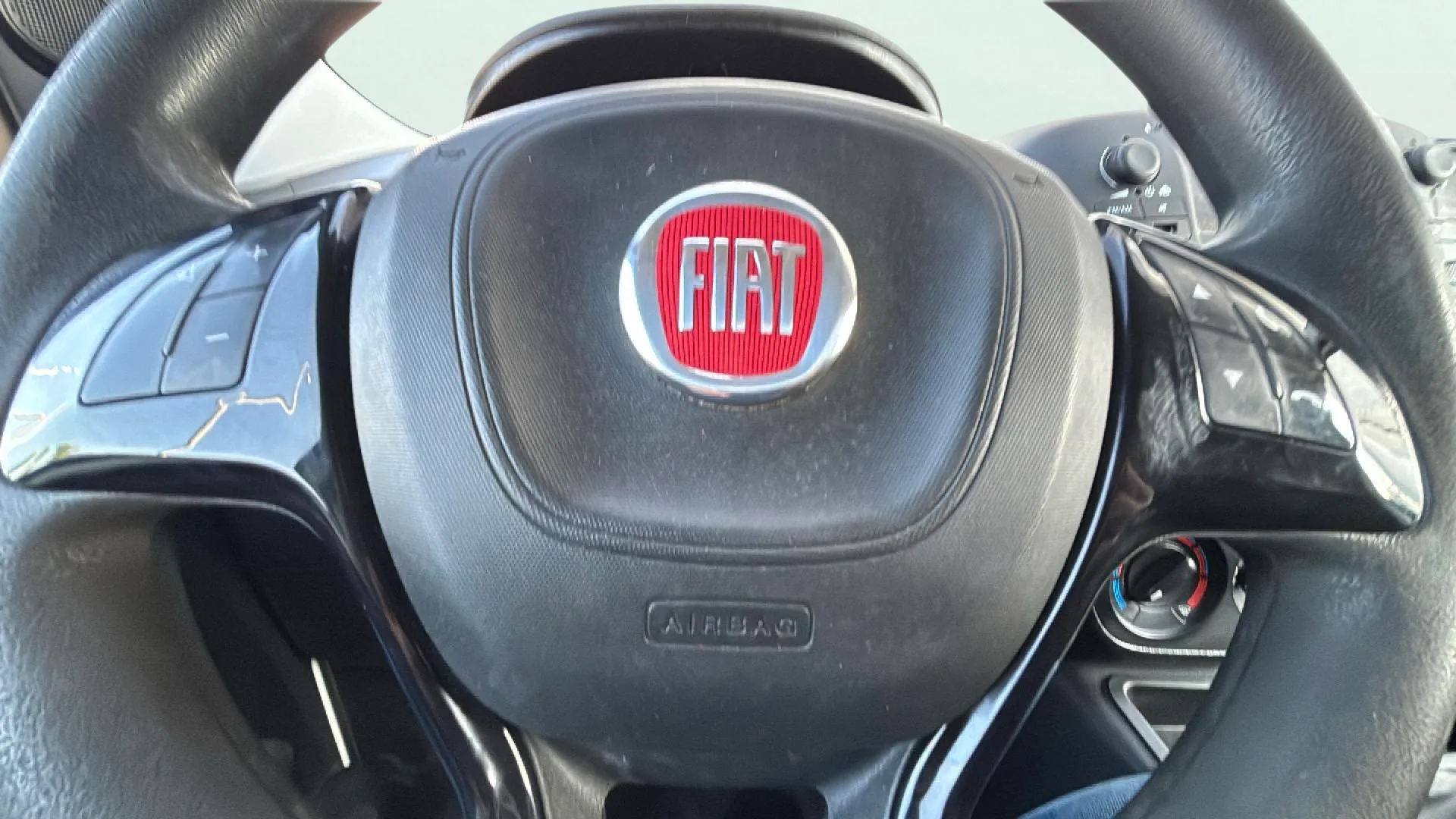 Fiat Fiorino Cargo SX N1 1.3 Mjet - foto 12