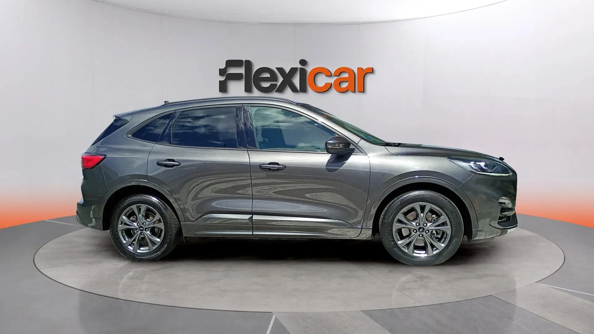 Ford Kuga ST-Line 2.5 Duratec PHEV - foto 3