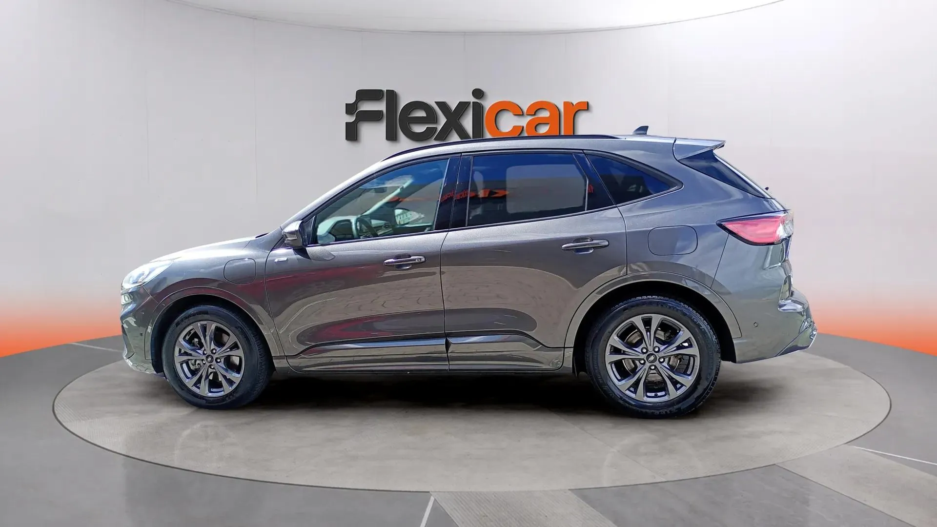 Ford Kuga ST-Line 2.5 Duratec PHEV - foto 5