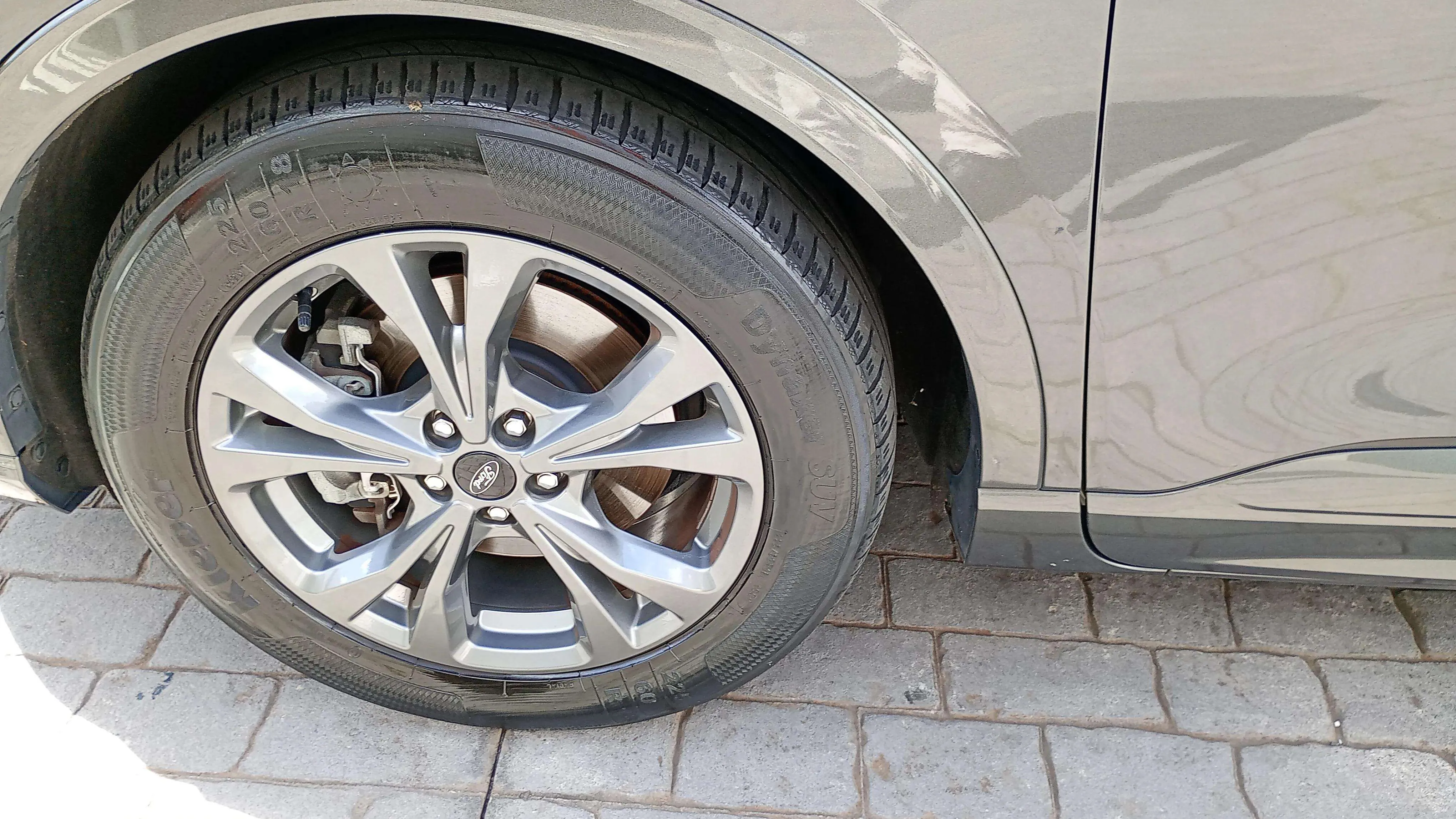 Ford Kuga ST-Line 2.5 Duratec PHEV - foto 17