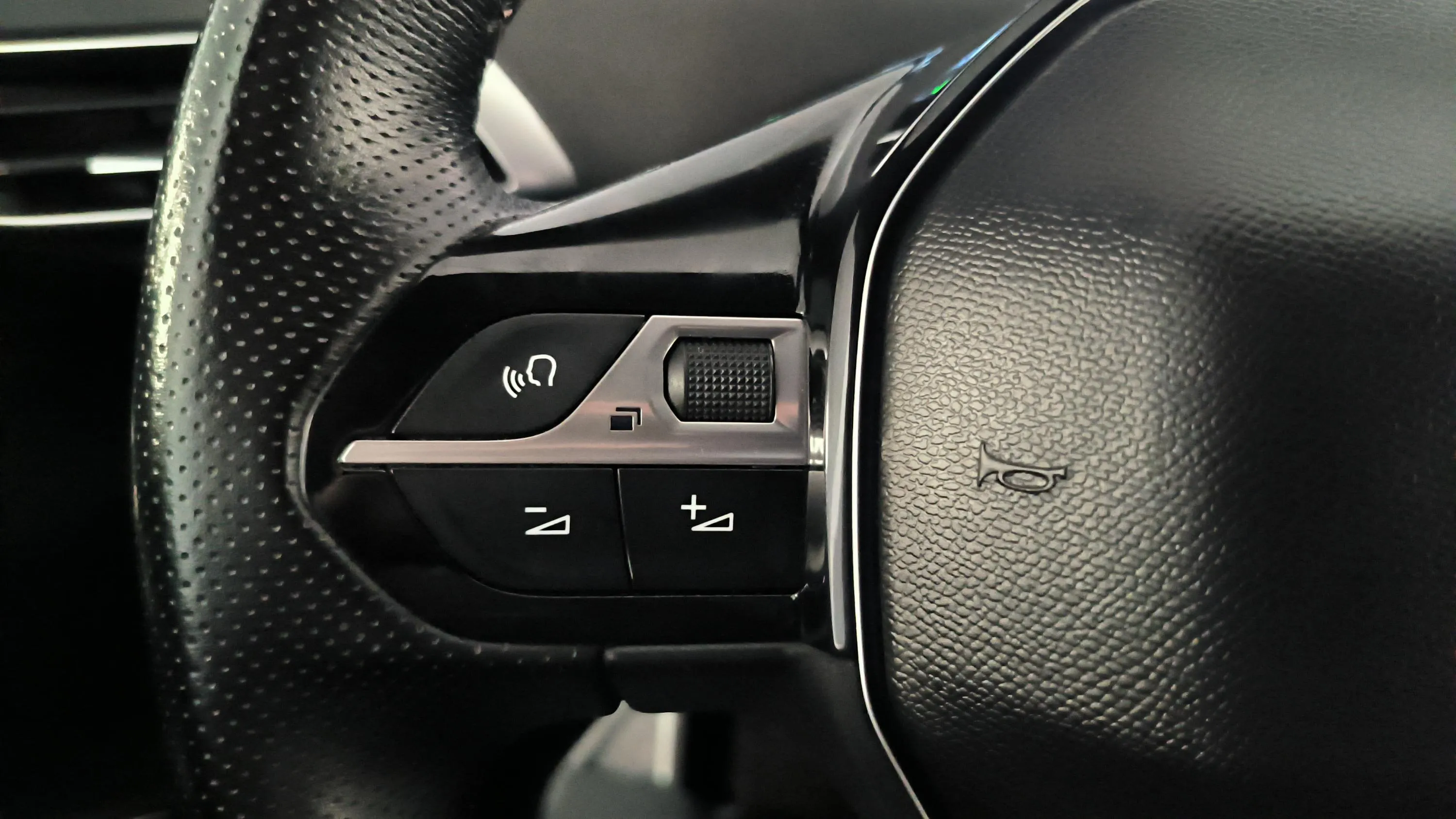 Peugeot 3008 1.5L BlueHDi Active - foto 14