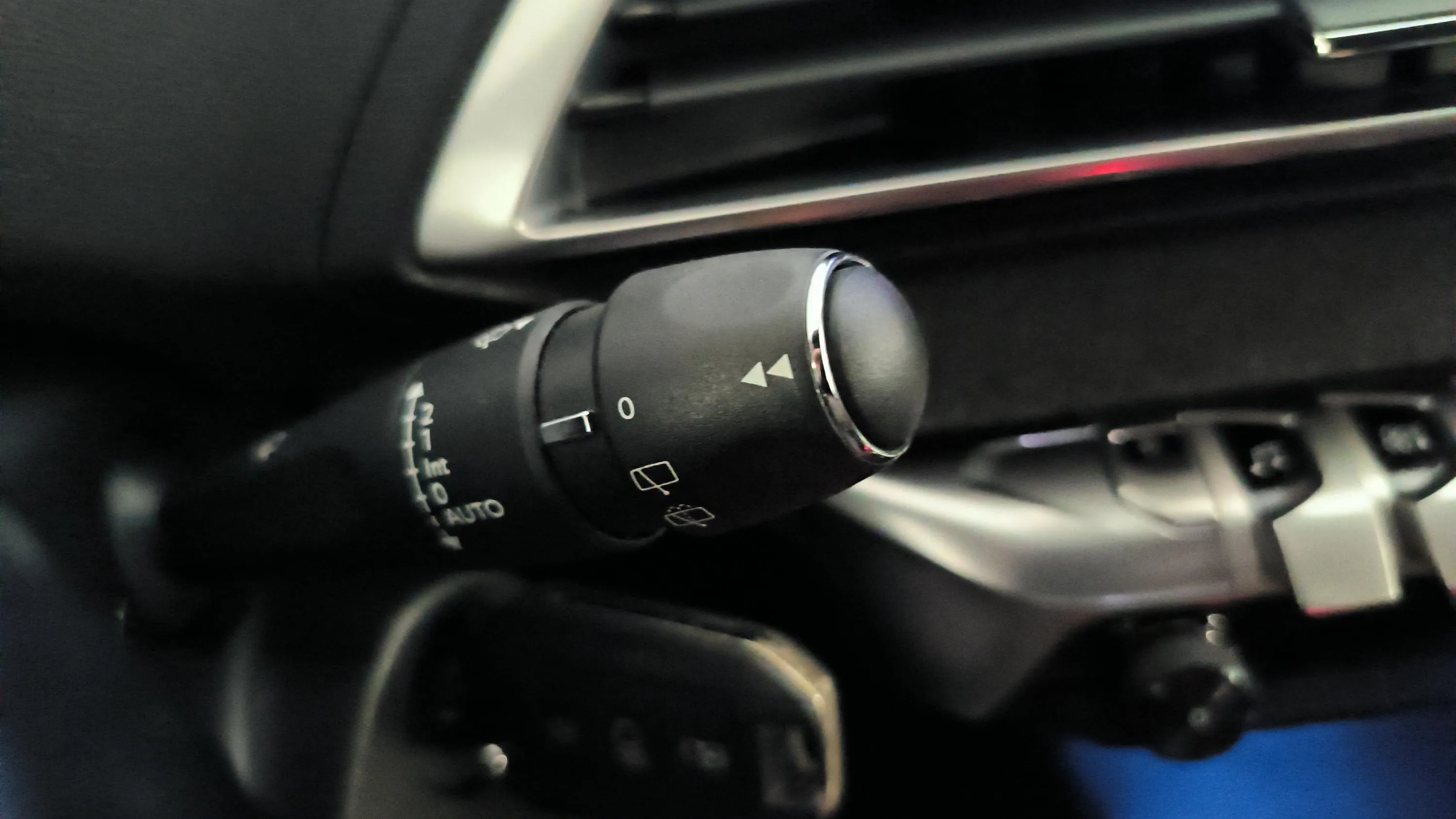 Peugeot 3008 1.5L BlueHDi Active - foto 17