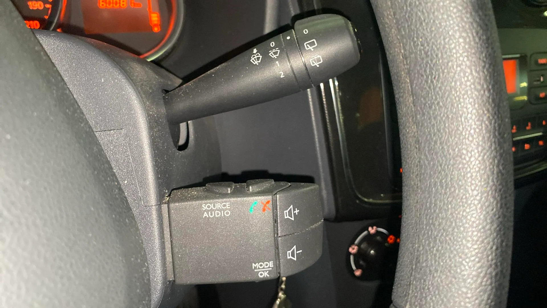 Dacia Sandero Access 1.0 SS - foto 16