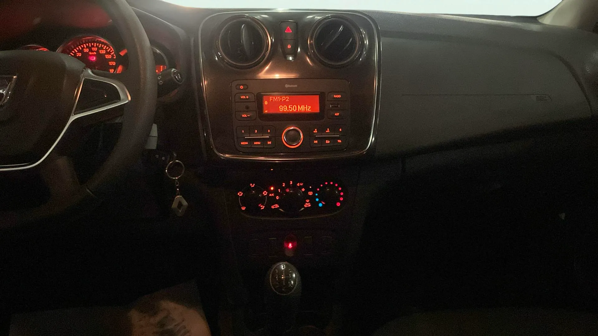 Dacia Sandero Access 1.0 SS - foto 17
