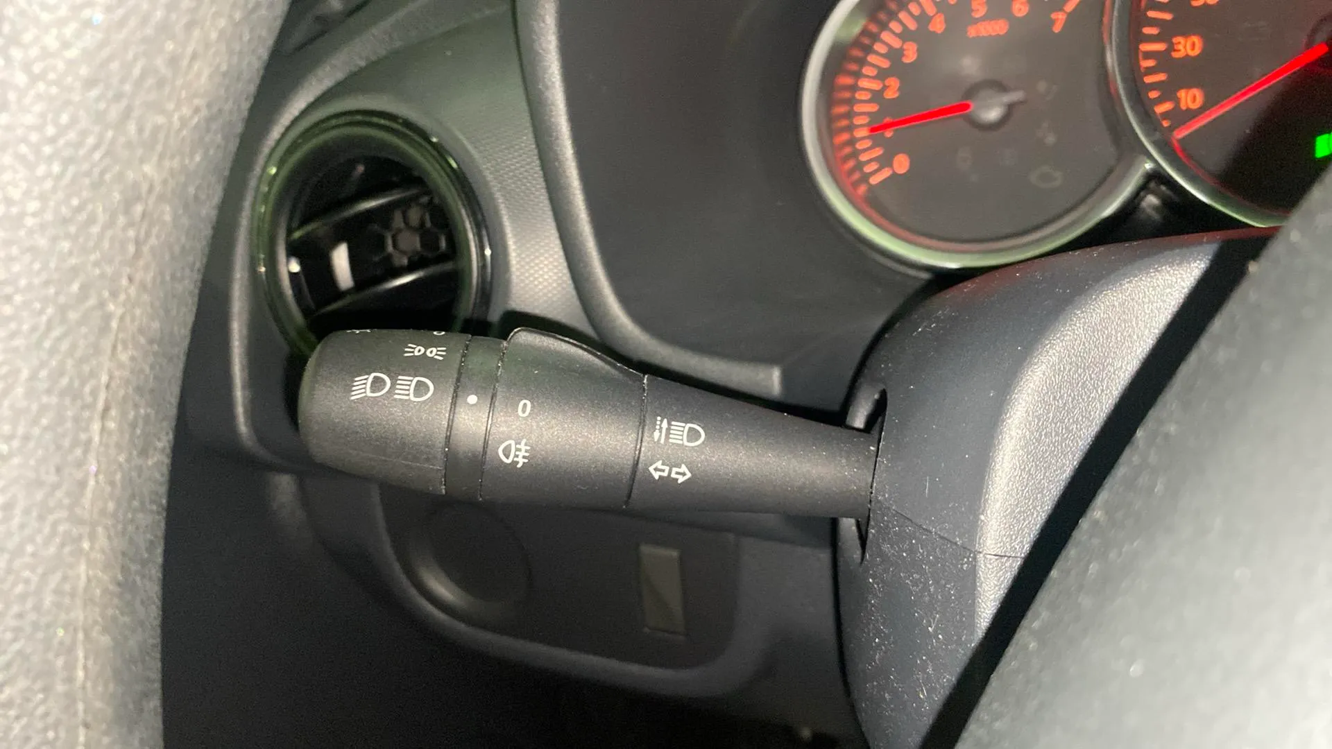 Dacia Sandero Access 1.0 SS - foto 15