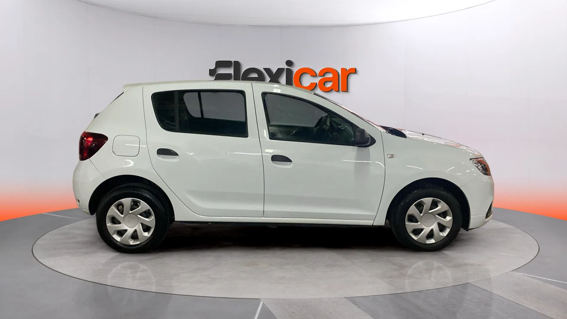 Dacia Sandero Access 1.0 SS - foto 5