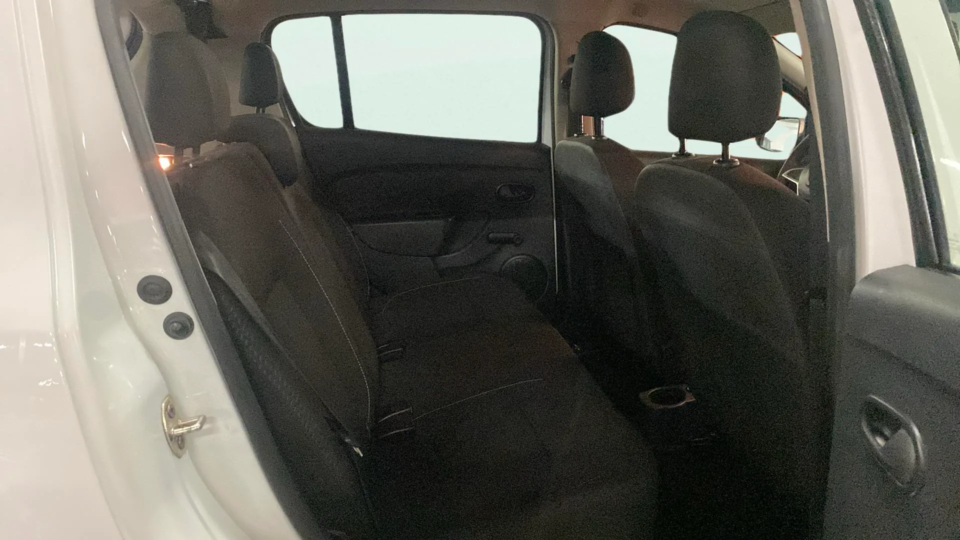 Dacia Sandero Access 1.0 SS - foto 23
