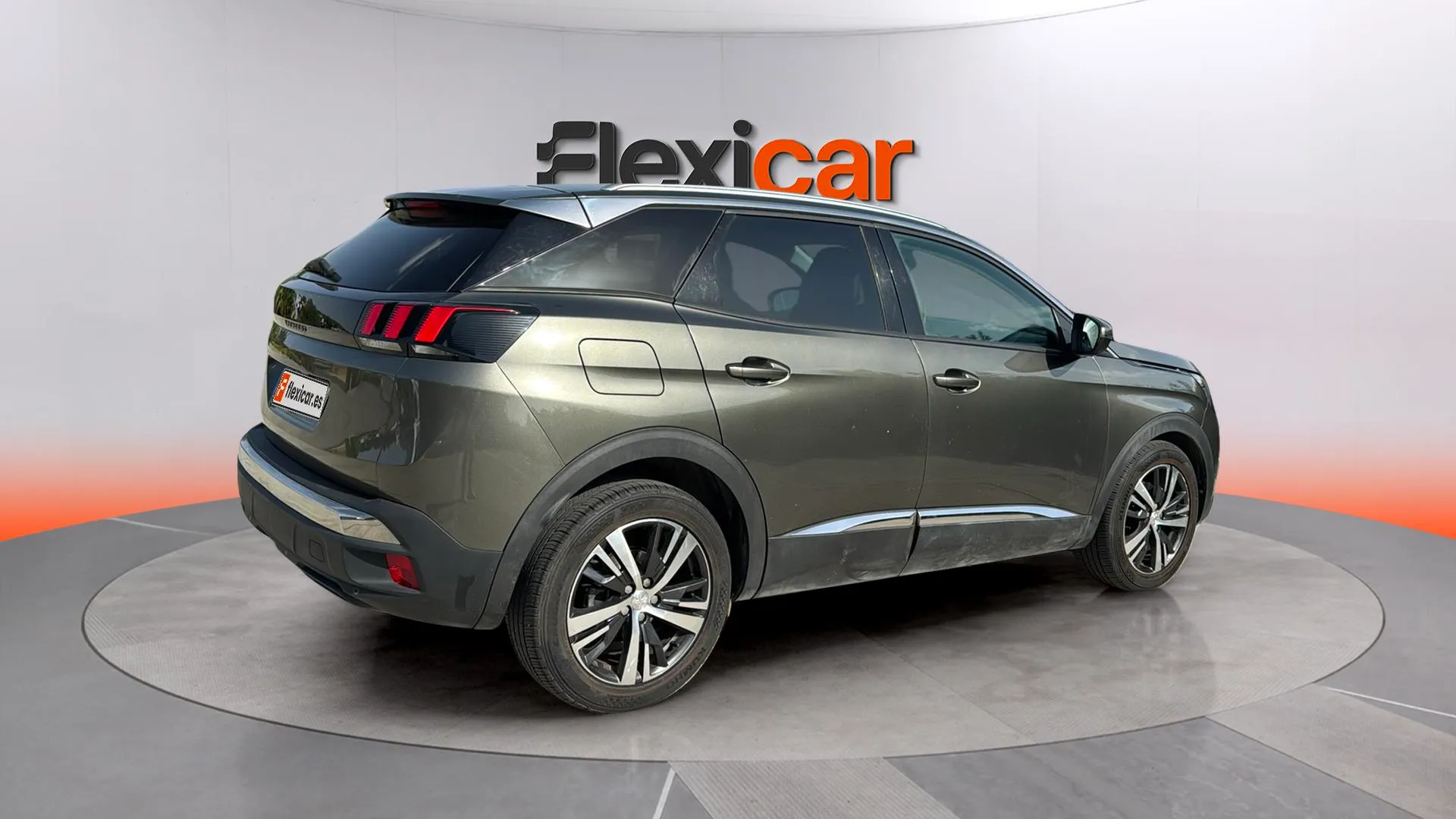 Peugeot 3008 1.2 PureTech Active EAT6 - foto 7